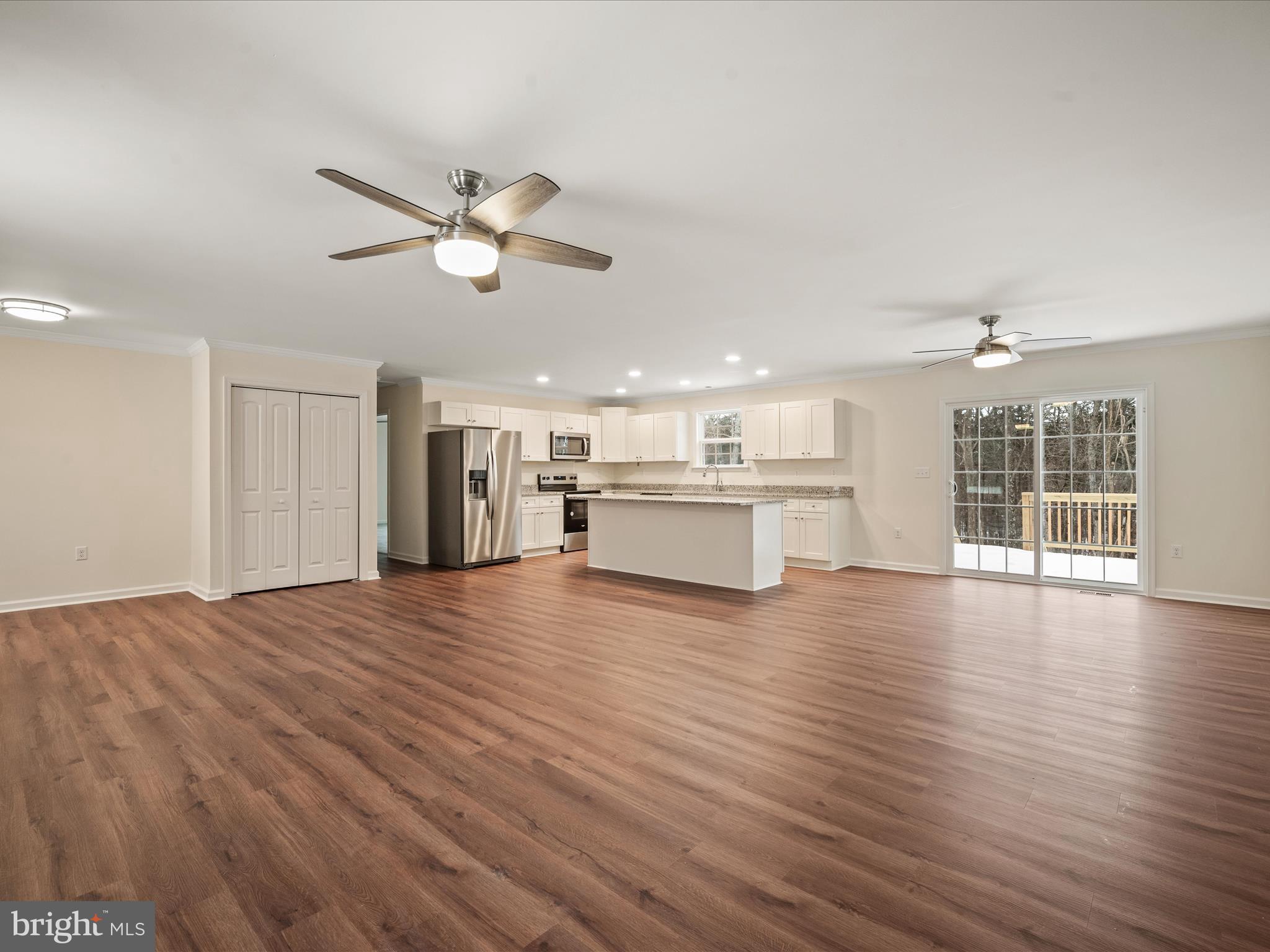 REYNOLDS ESTATES - Residential