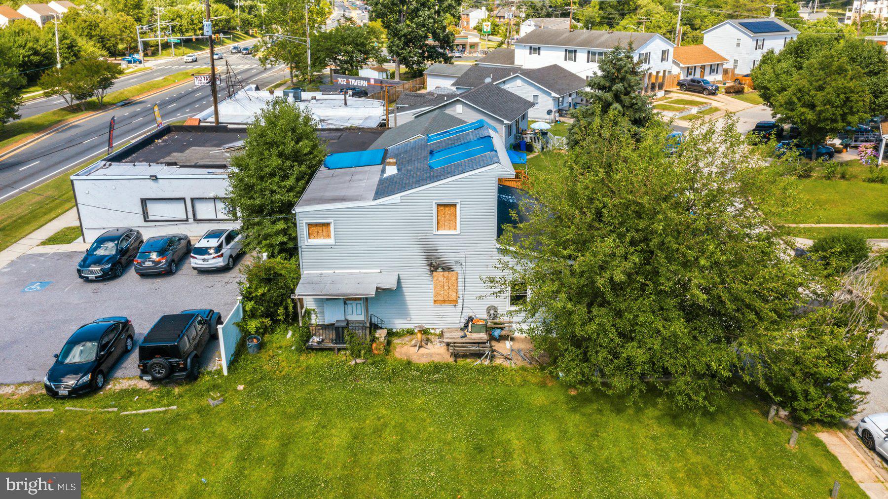 EDGEWATER - Residential