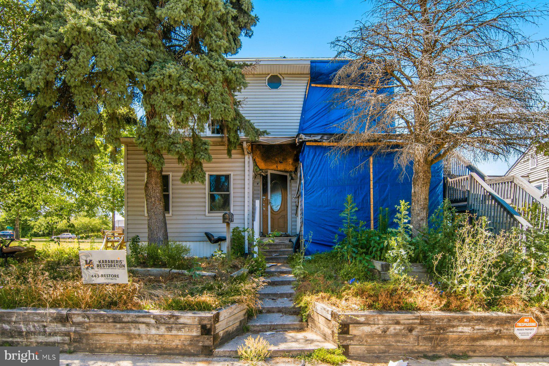 EDGEWATER - Residential