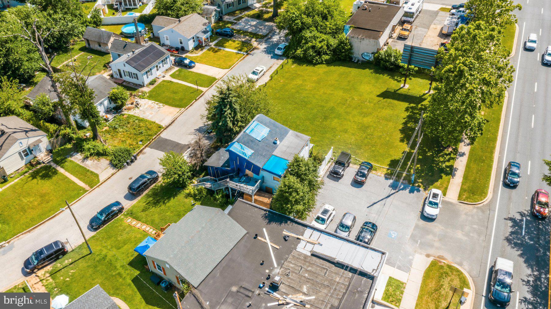 EDGEWATER - Residential