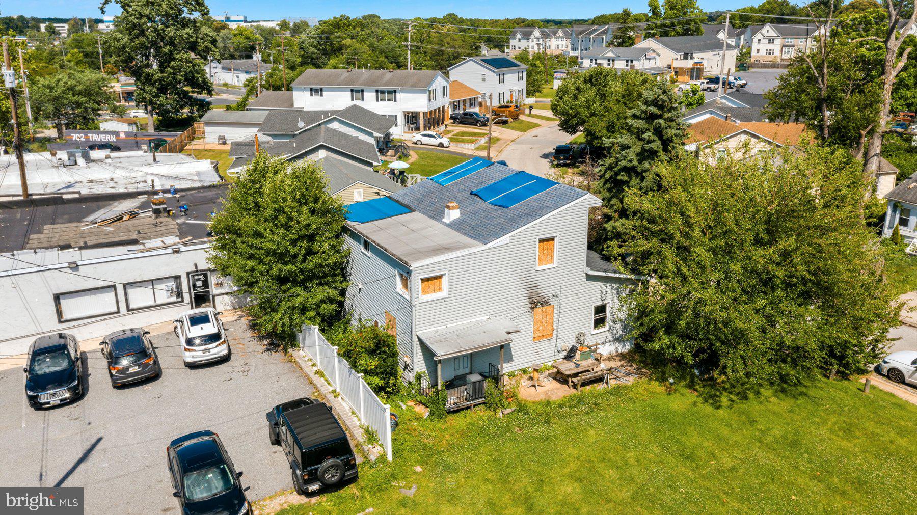 EDGEWATER - Residential