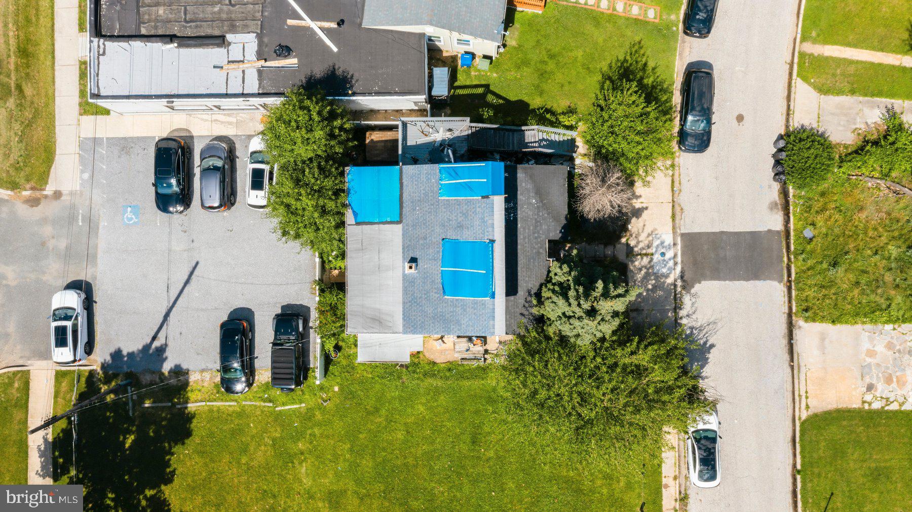 EDGEWATER - Residential