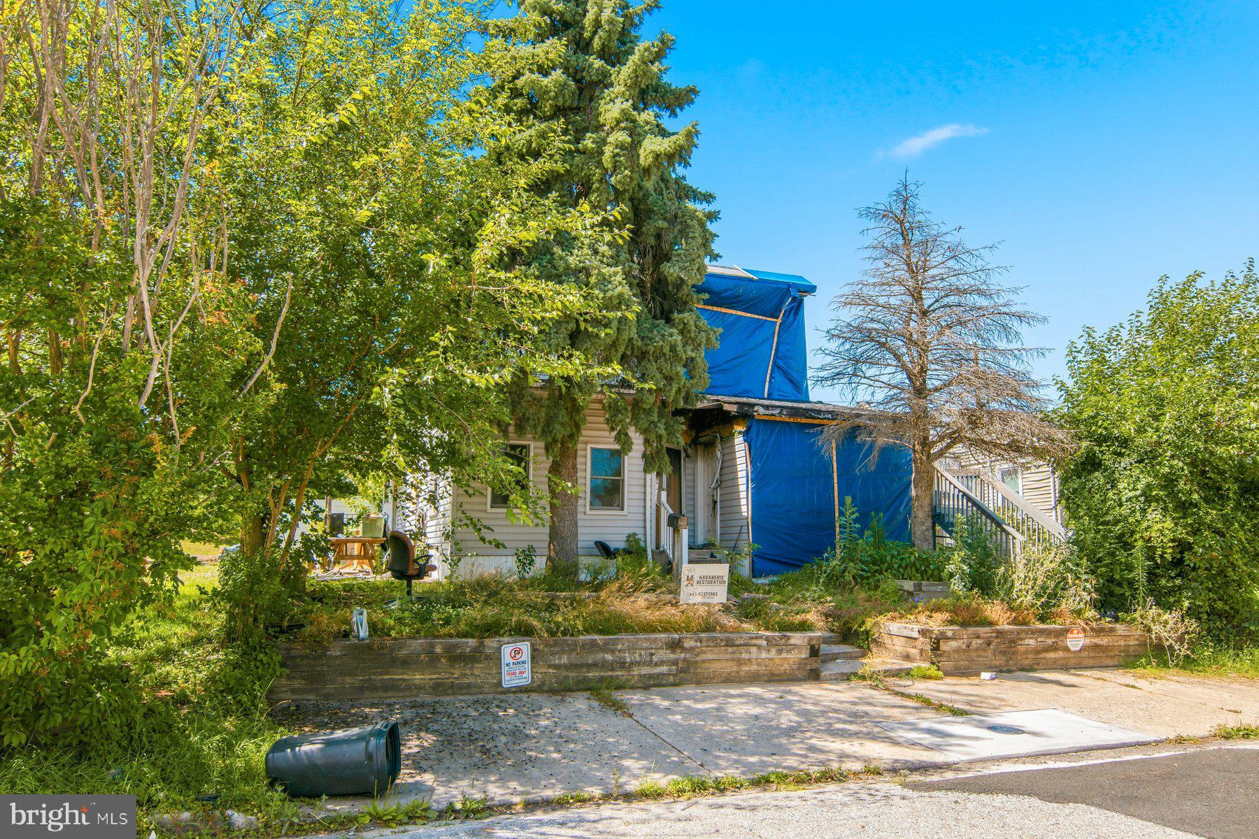 EDGEWATER - Residential
