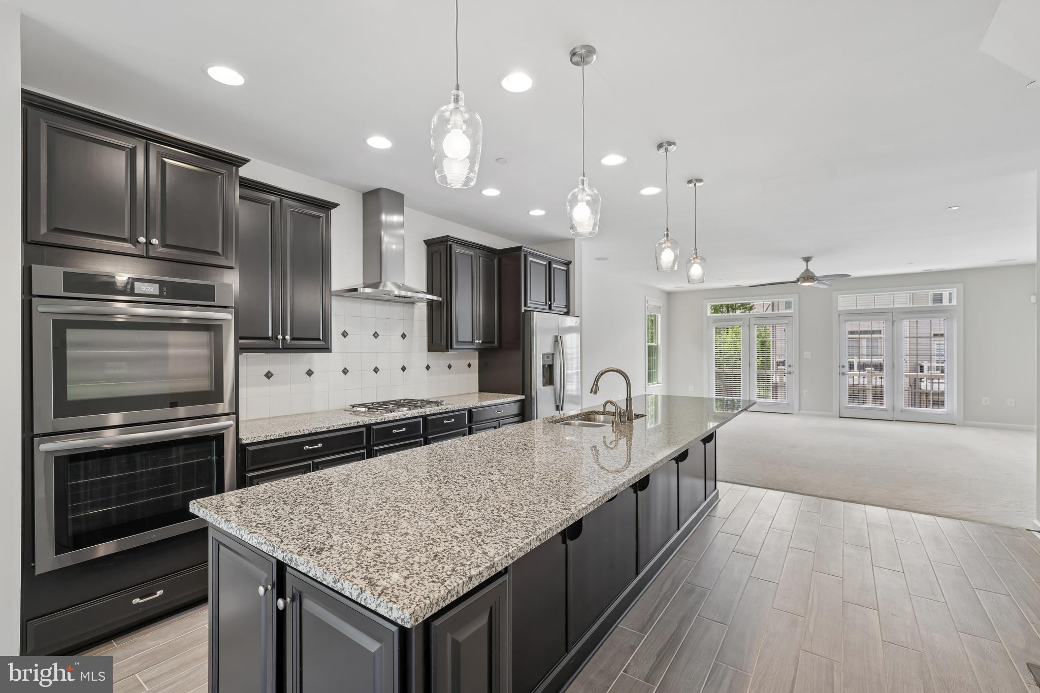PARKSIDE - Residential