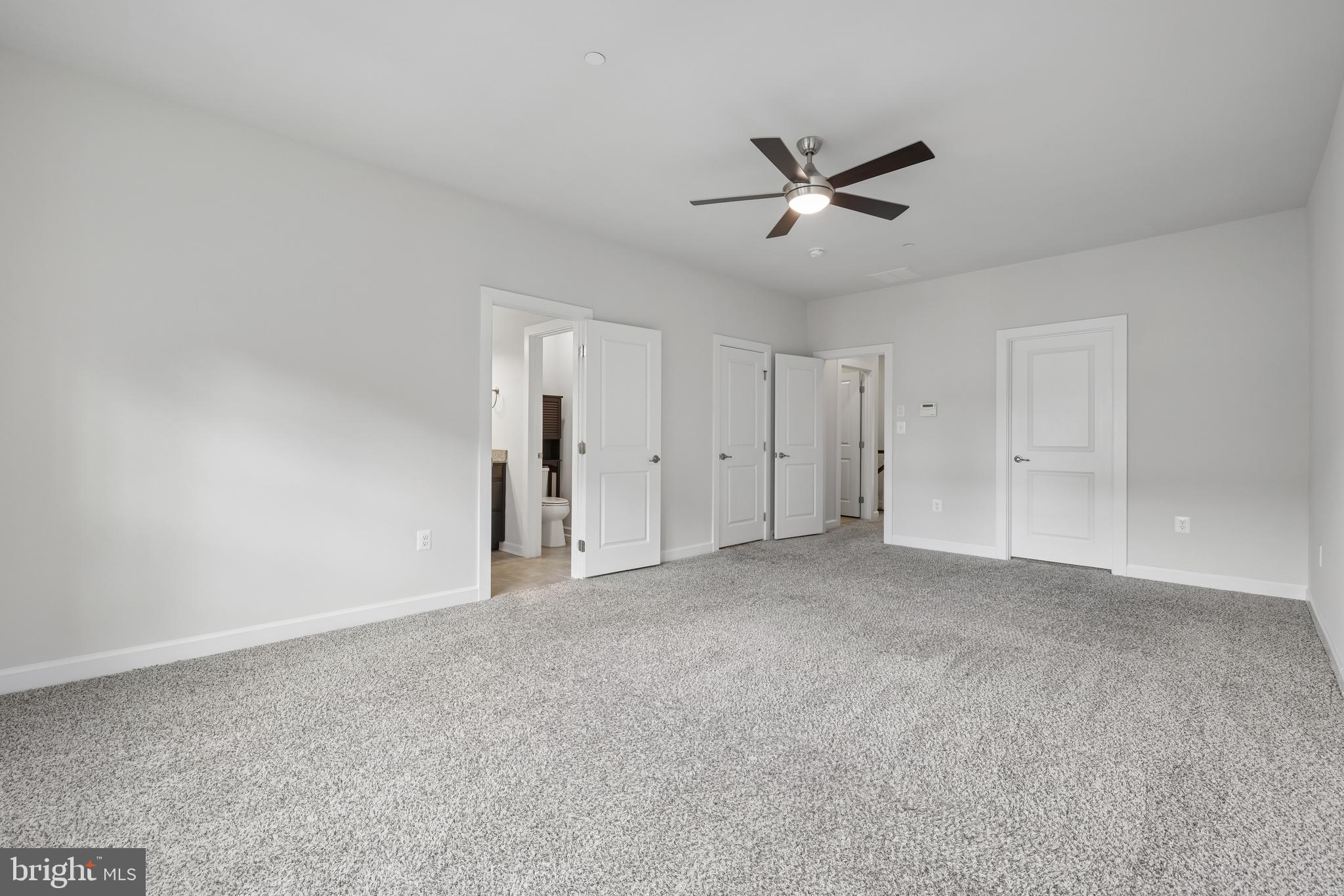 PARKSIDE - Residential