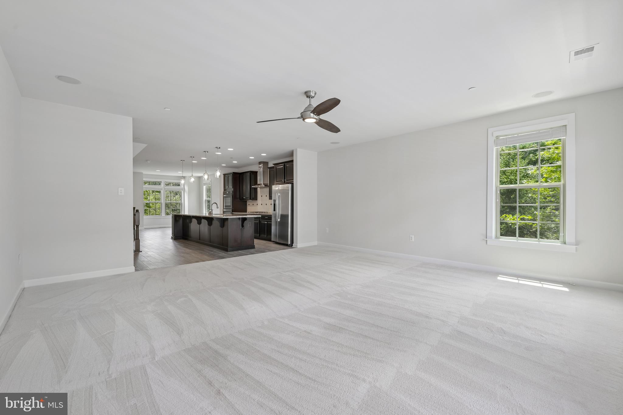 PARKSIDE - Residential