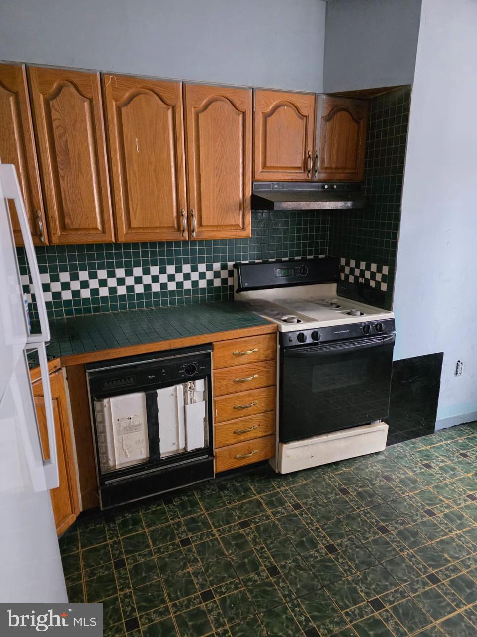 FERN ROCK - Residential