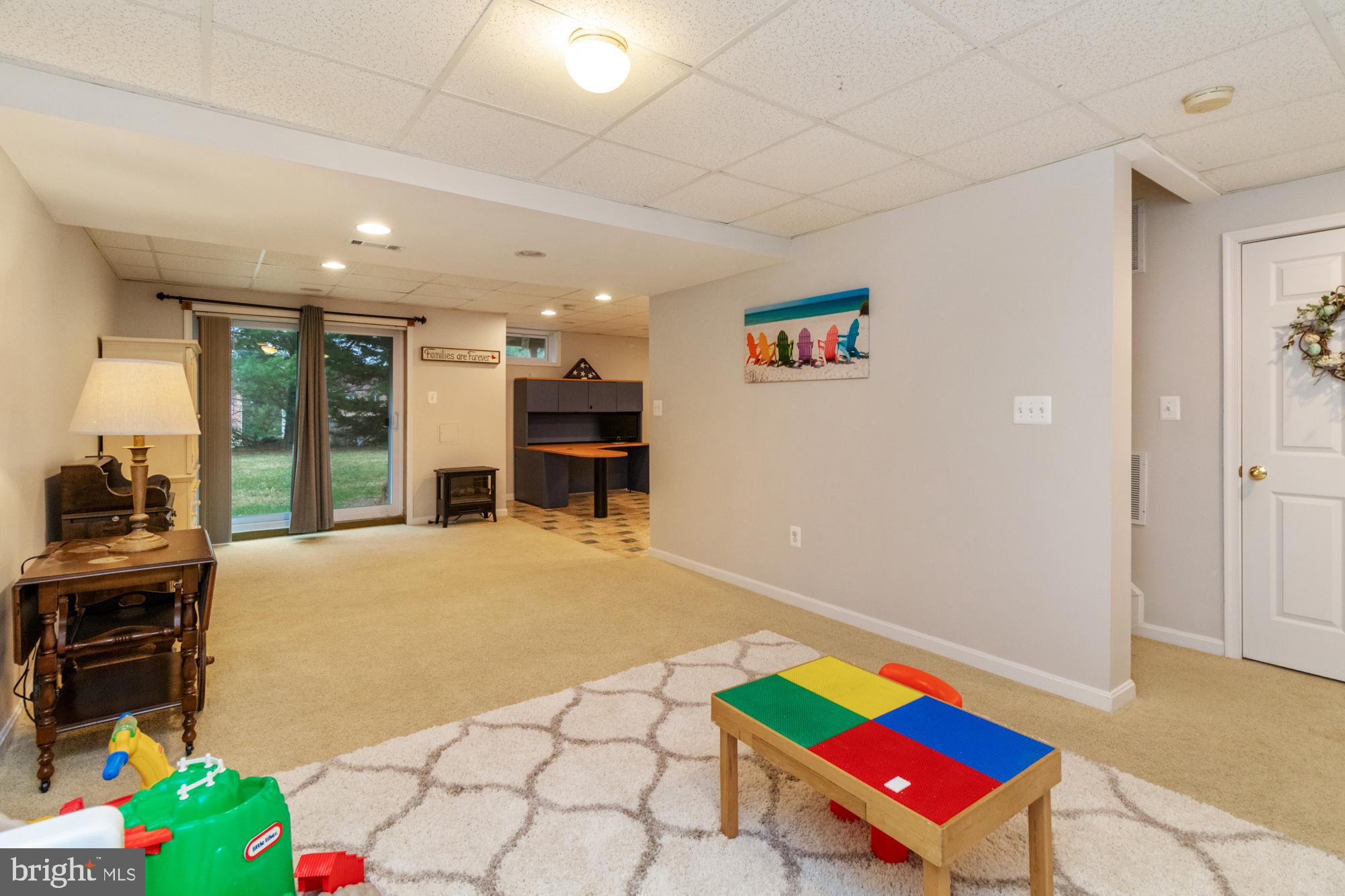 BRIERHILL ESTATES - Residential