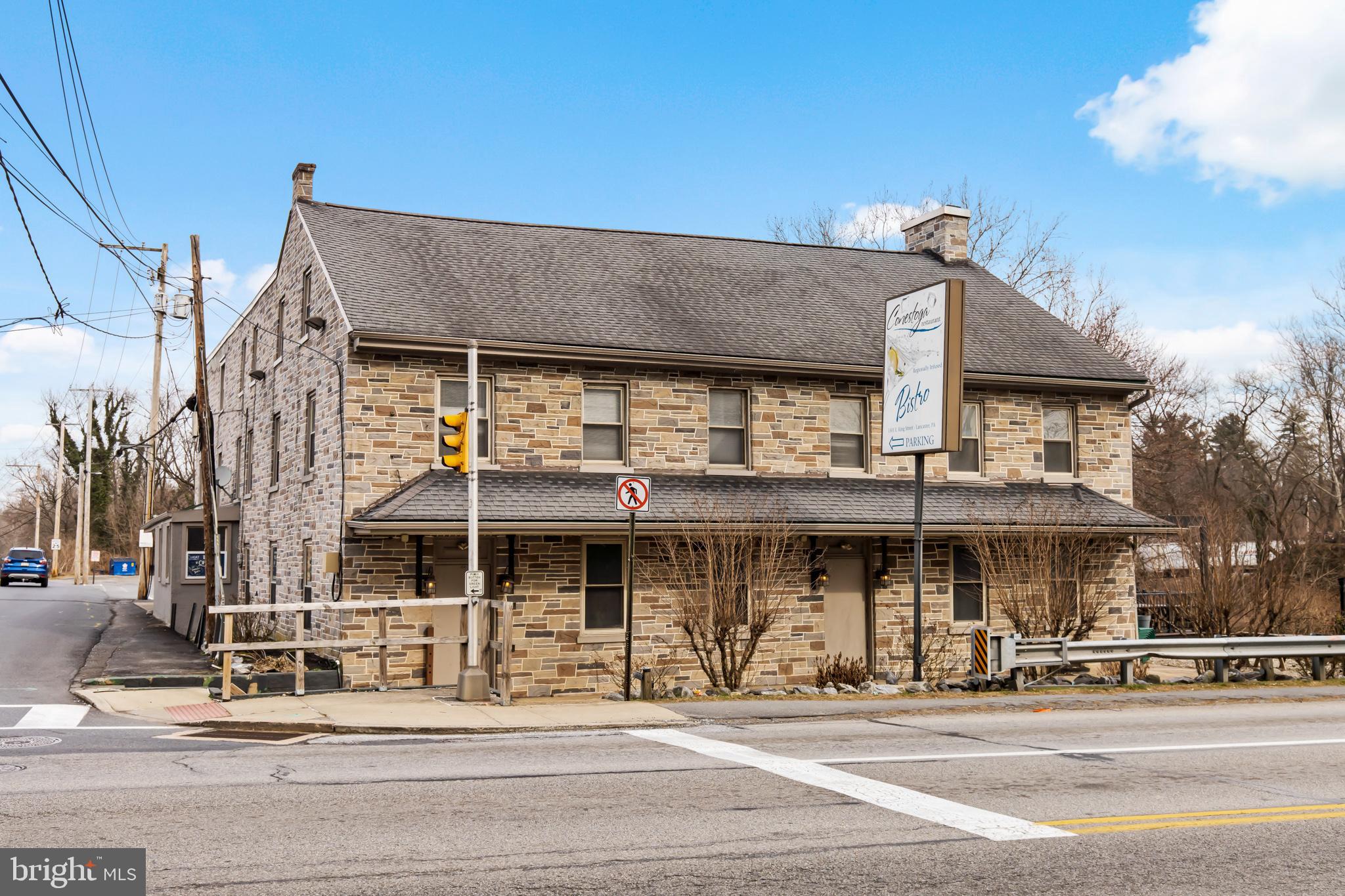 LANCASTER - Commercial Sale