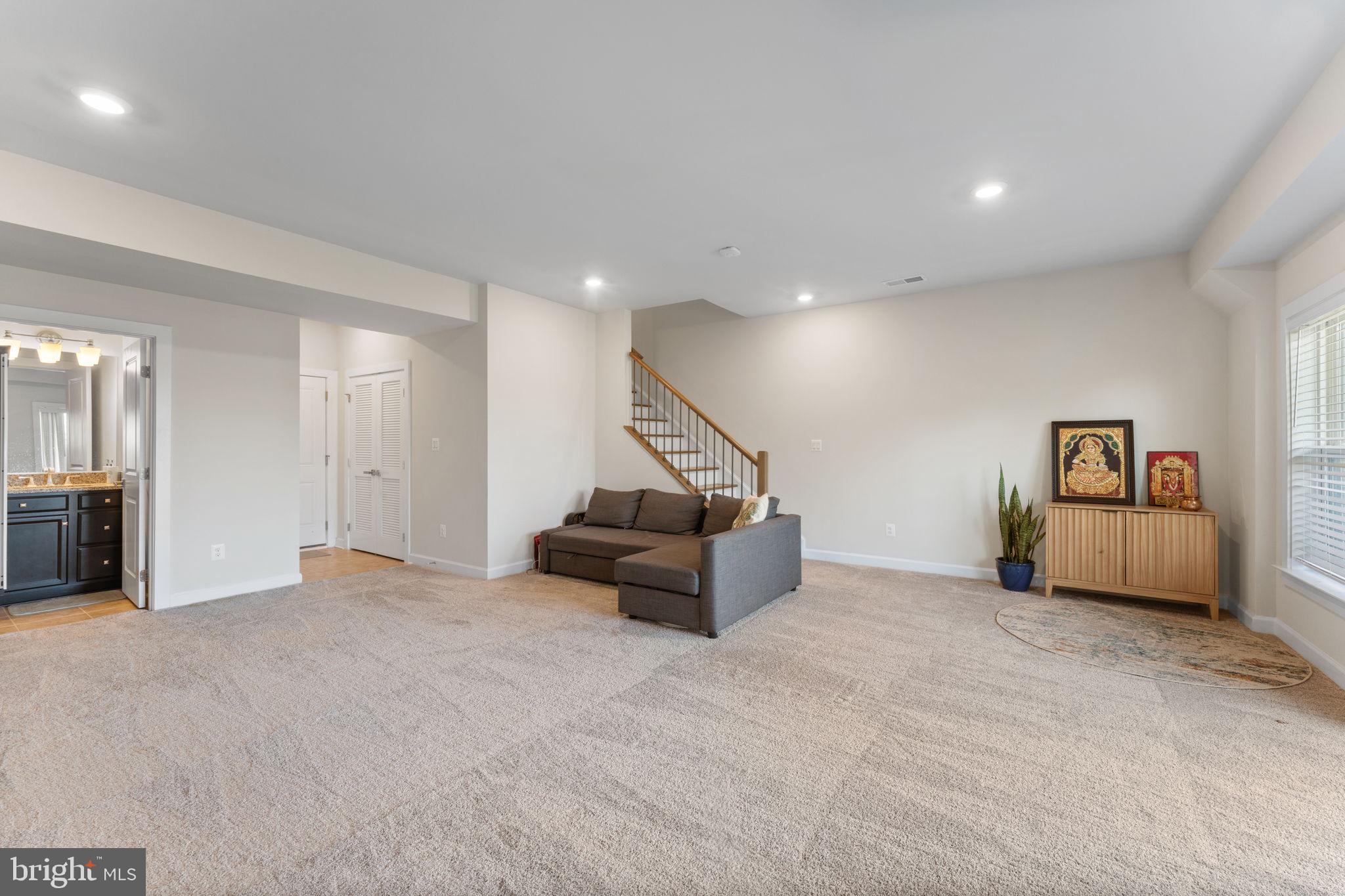 WESTMOORE AT MOOREFIELD - Residential Lease