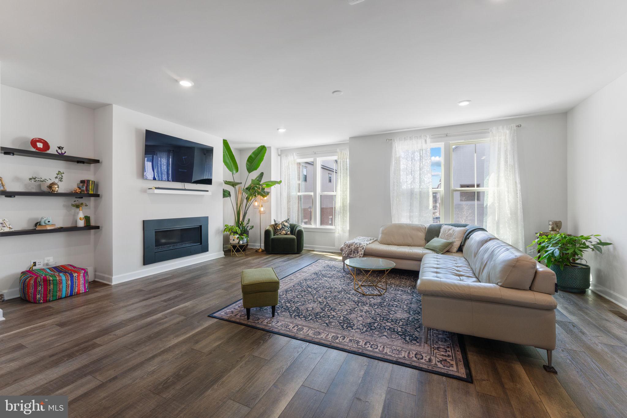 WESTMOORE AT MOOREFIELD - Residential Lease