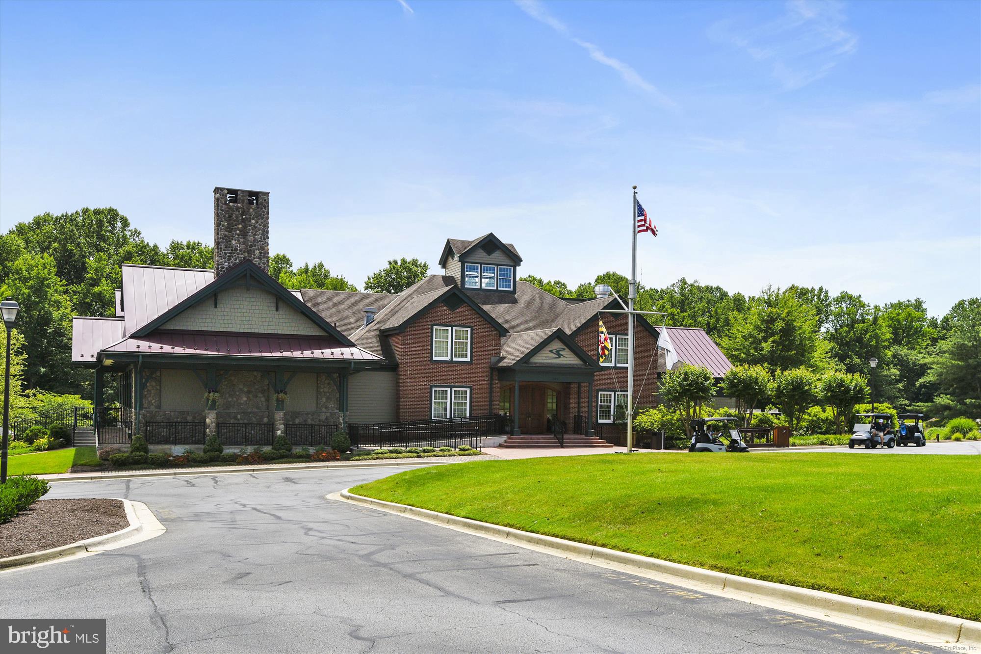 SOUTH RIVER COLONY - Residential