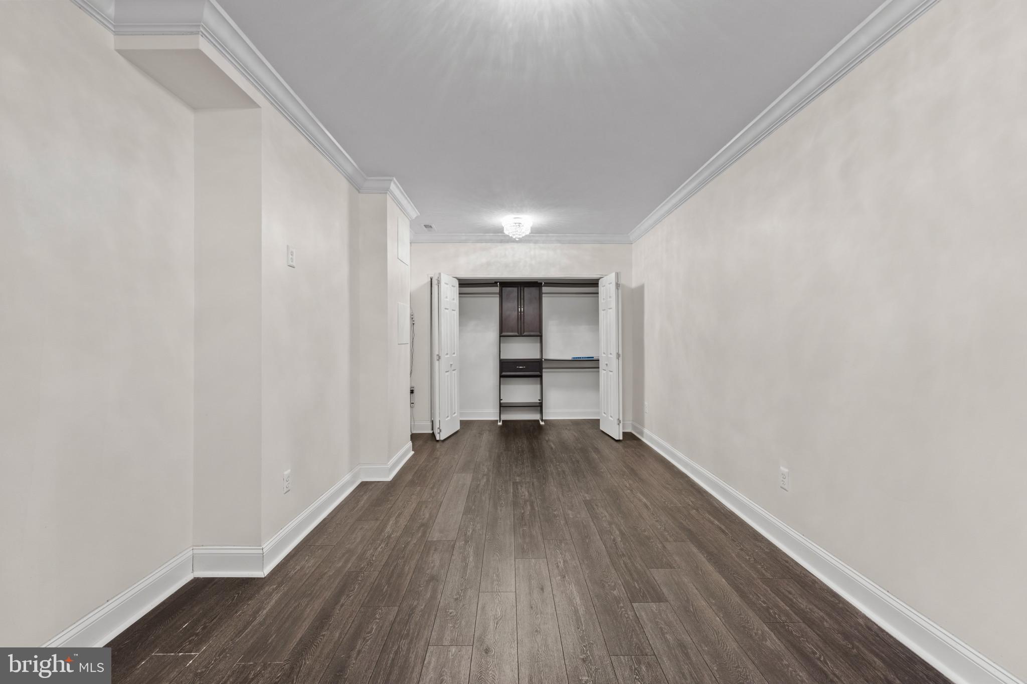 LONGMEADOW AT GARRISON - Residential