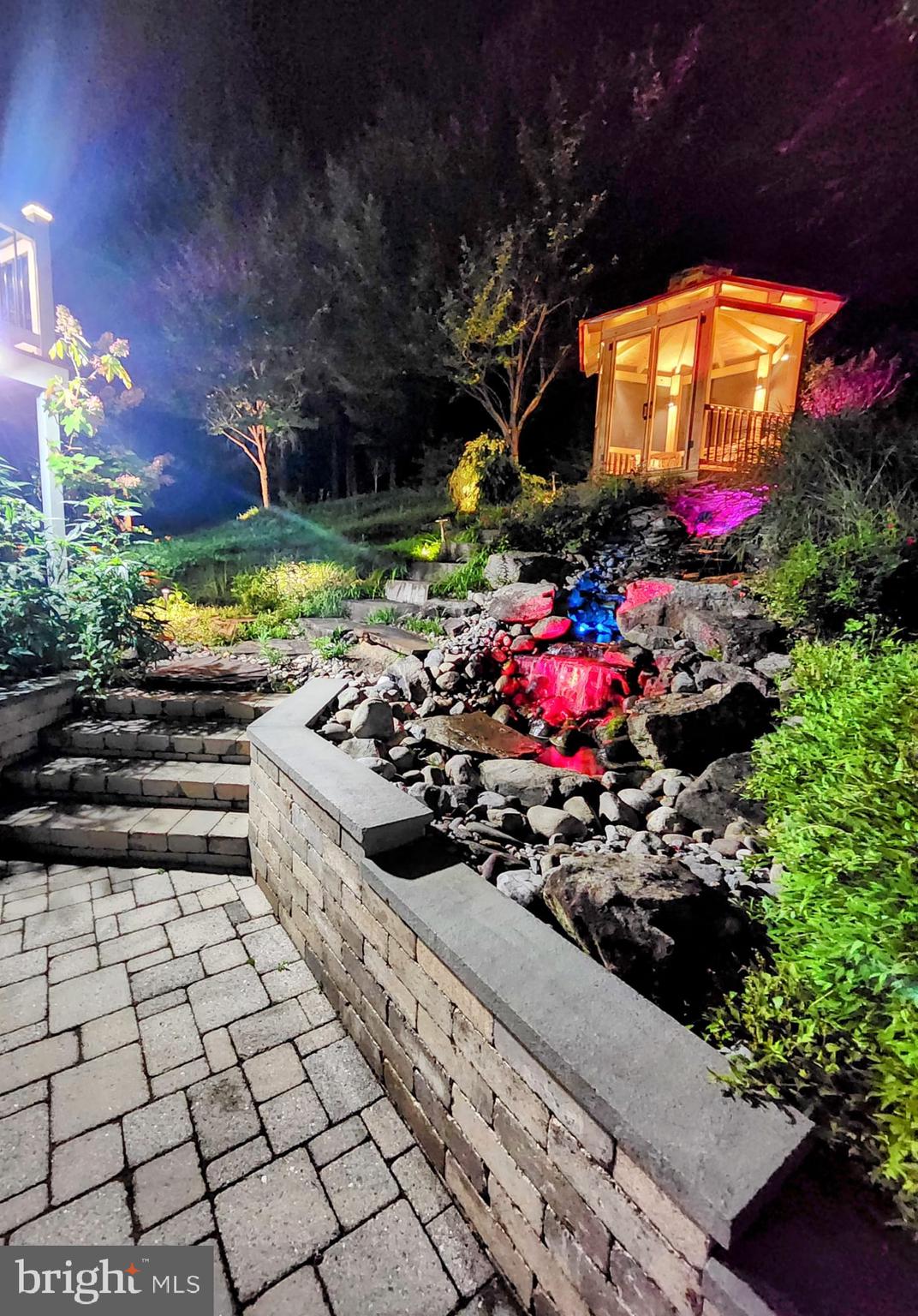 LONGMEADOW AT GARRISON - Residential