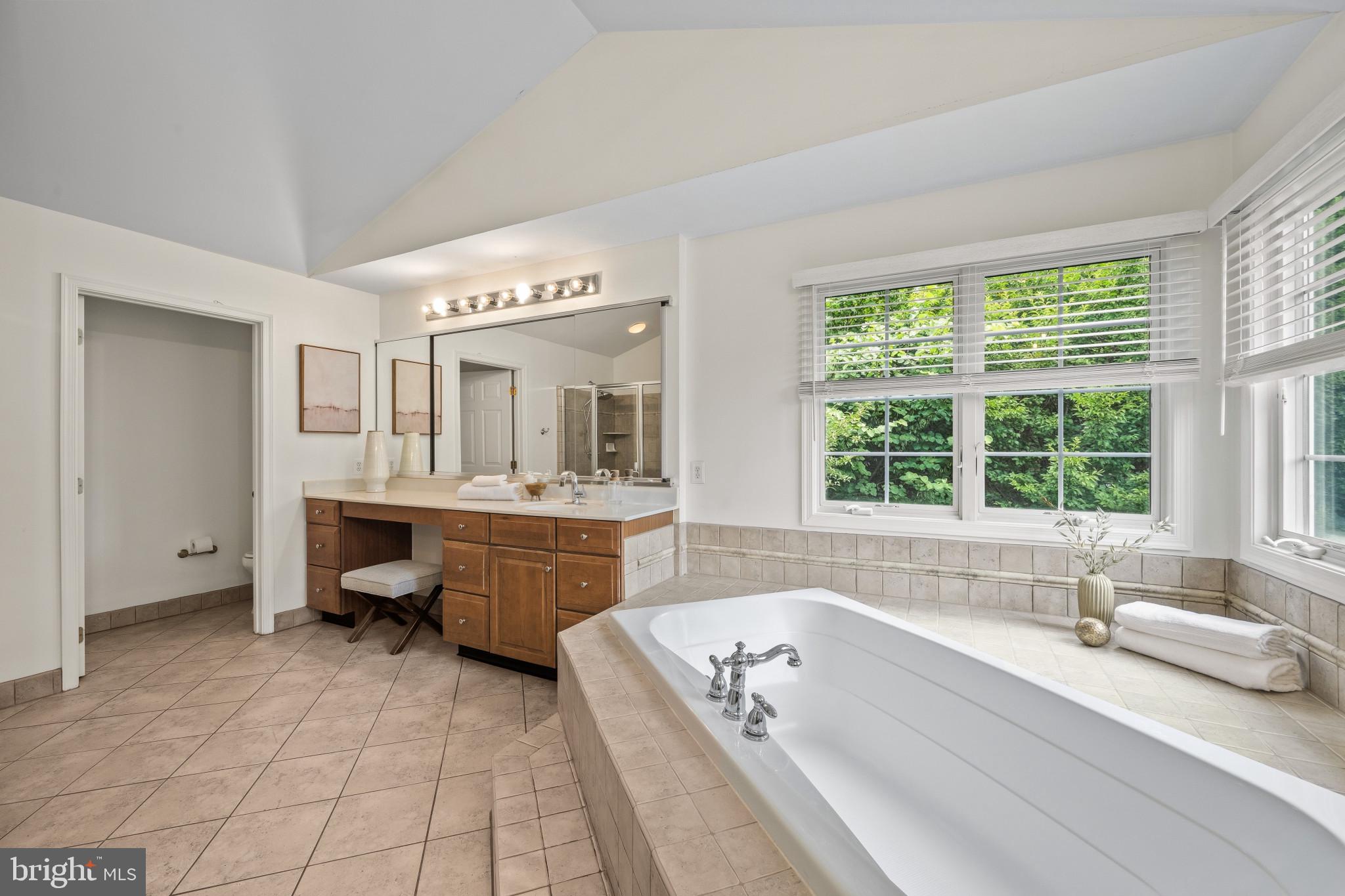 LONGMEADOW AT GARRISON - Residential