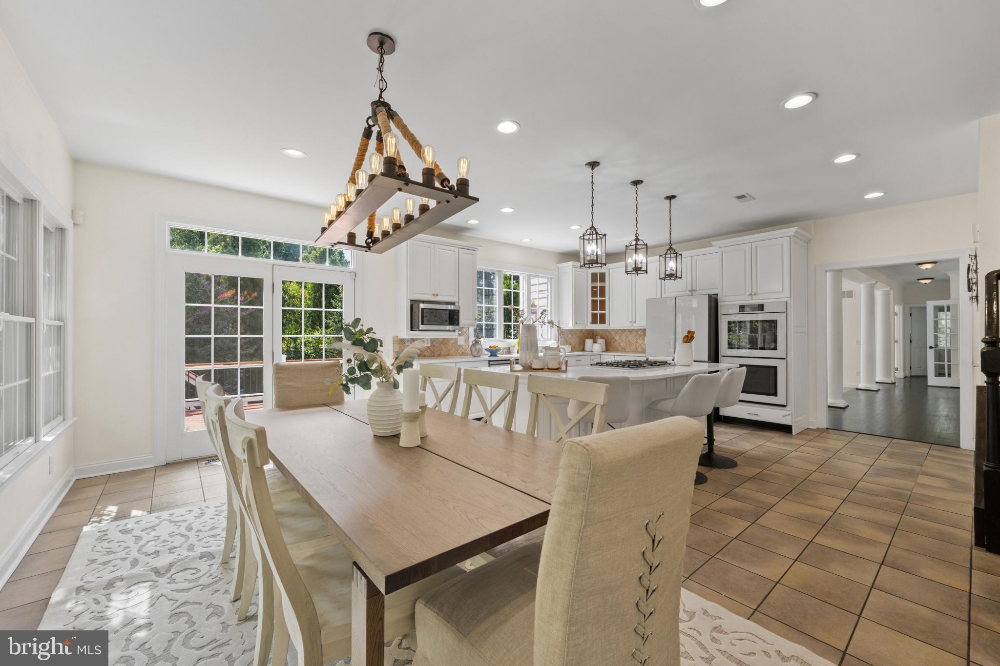 LONGMEADOW AT GARRISON - Residential