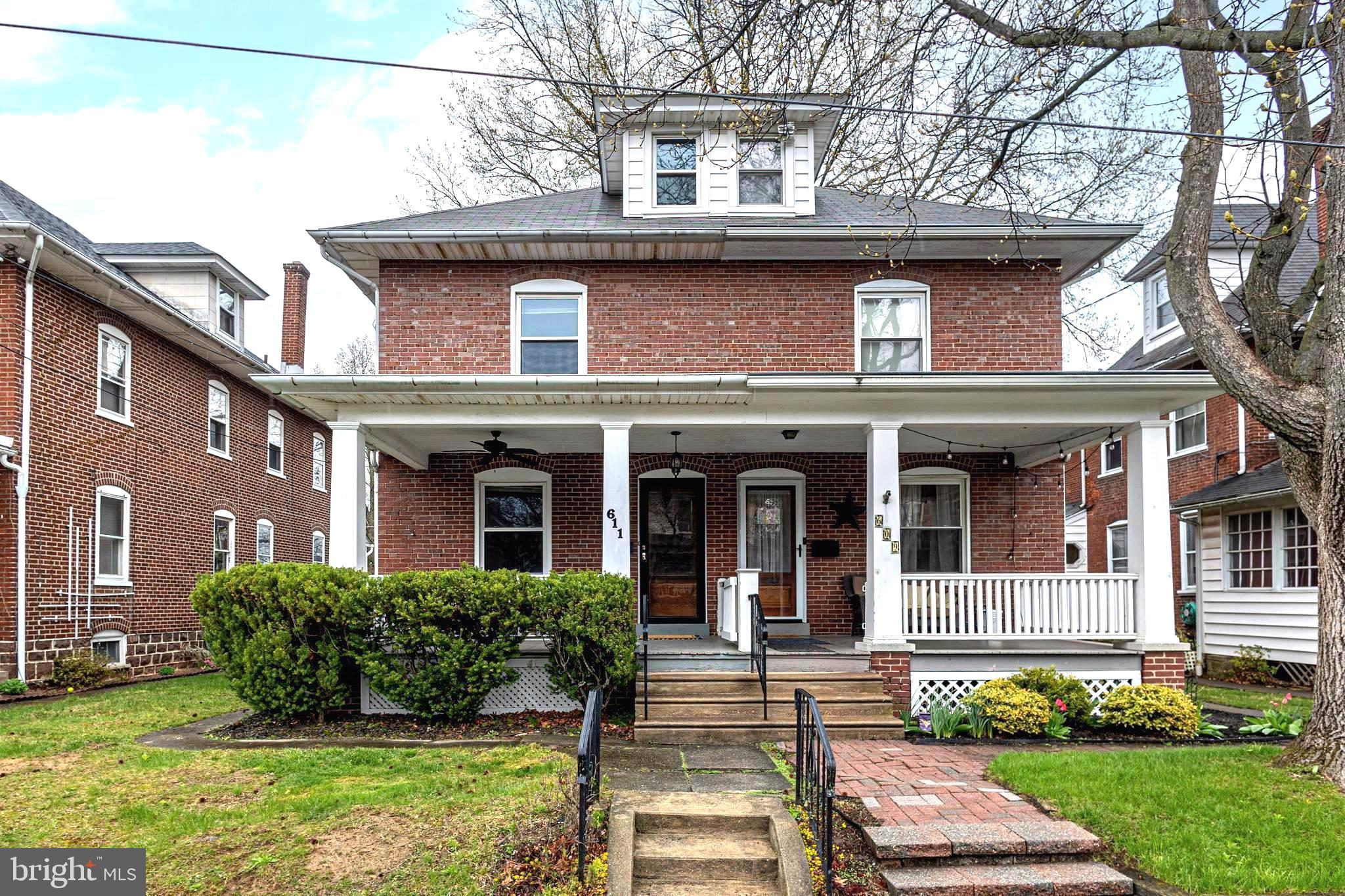 LANSDALE - Residential