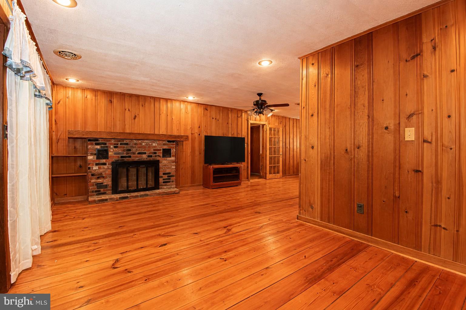 WARREN COUNTY - Residential