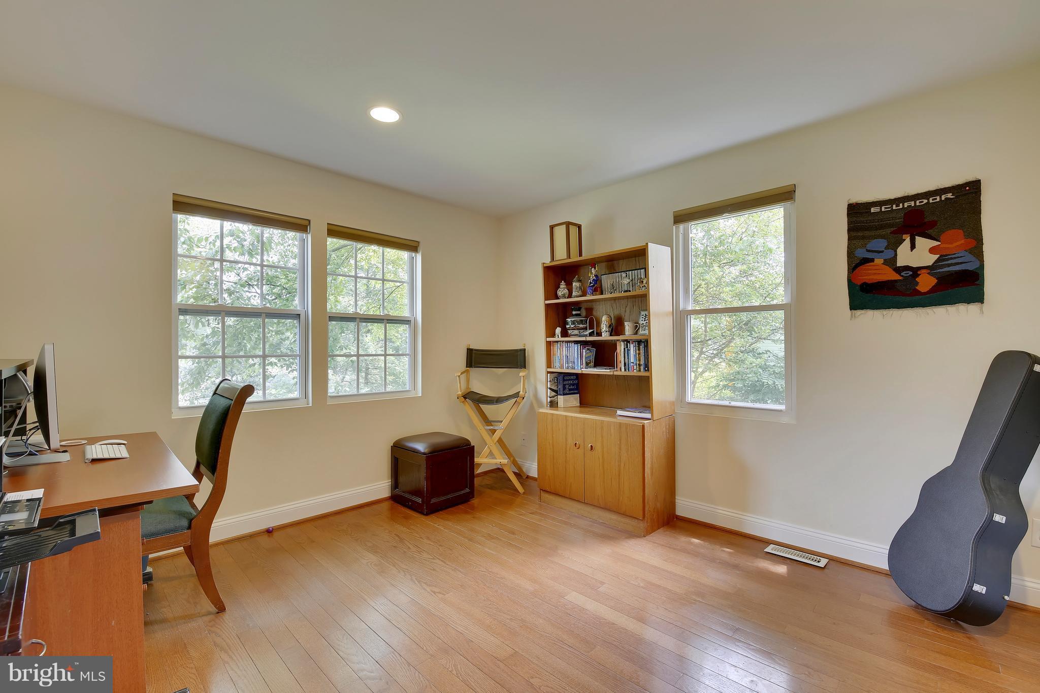COLUMBIA FOREST - Residential