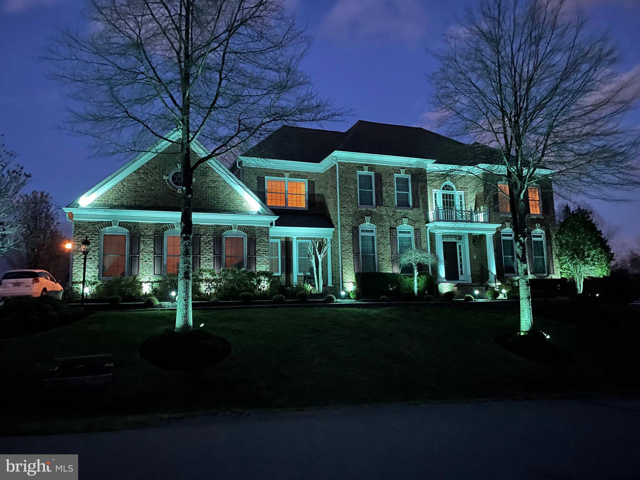 RED CEDAR - Residential