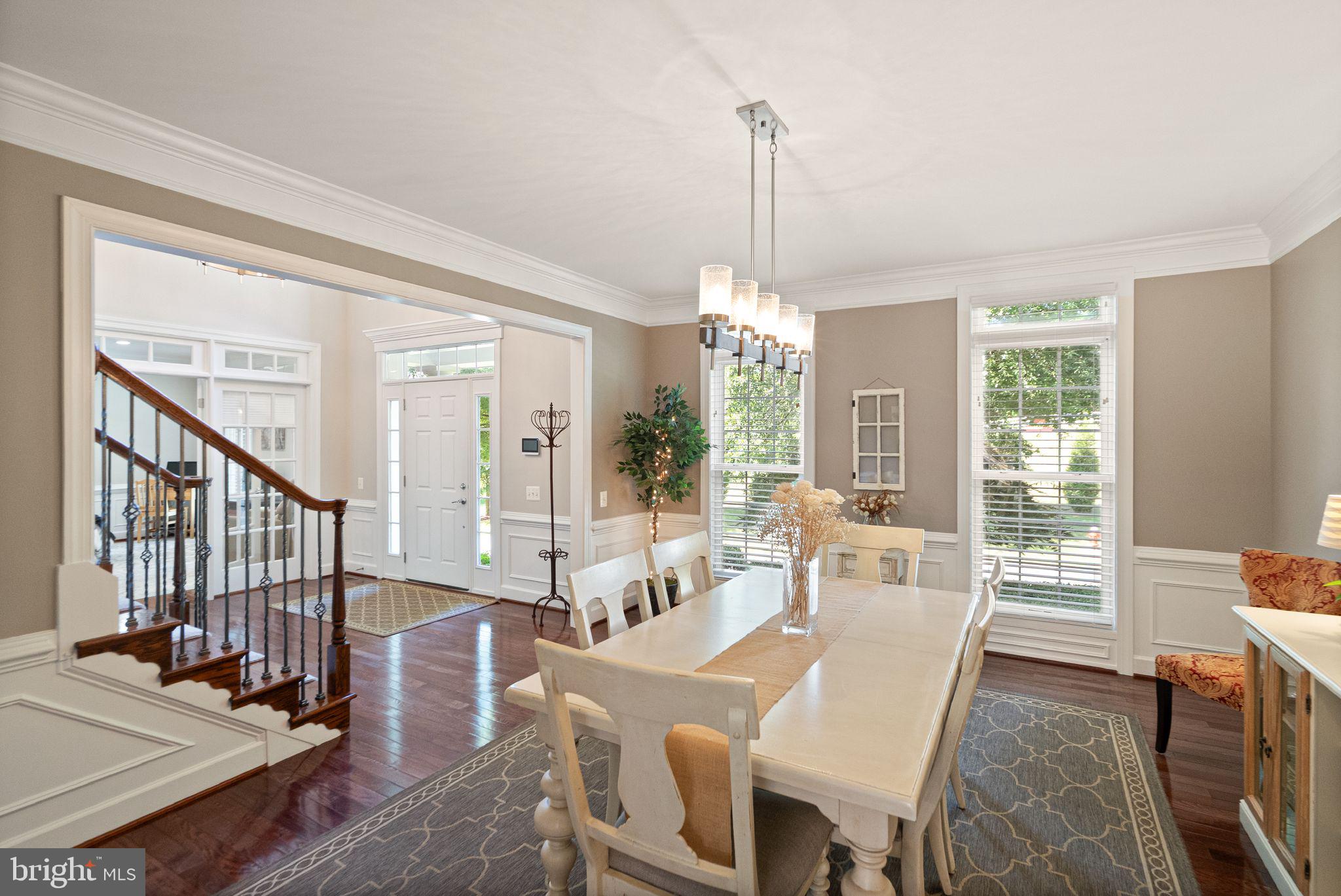 RED CEDAR - Residential