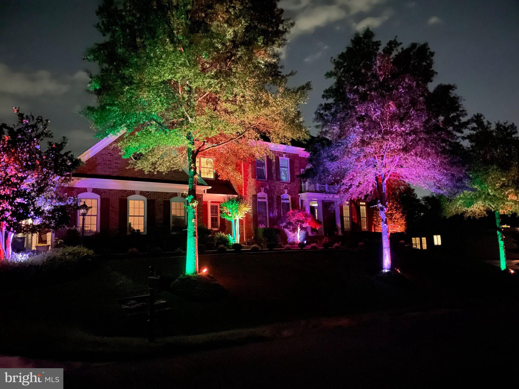 RED CEDAR - Residential