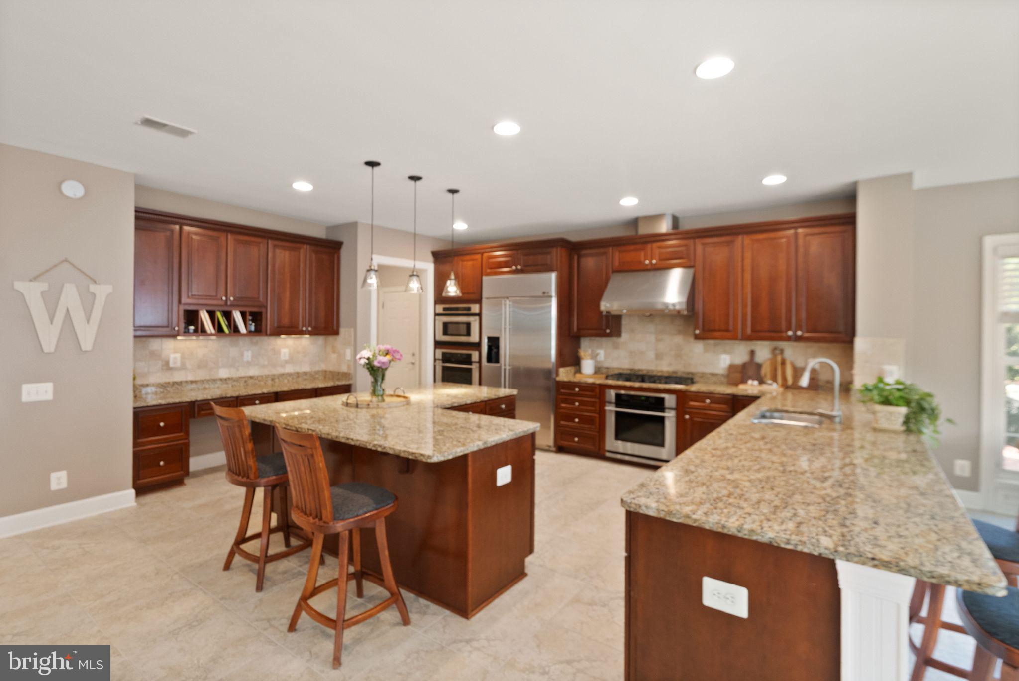 RED CEDAR - Residential