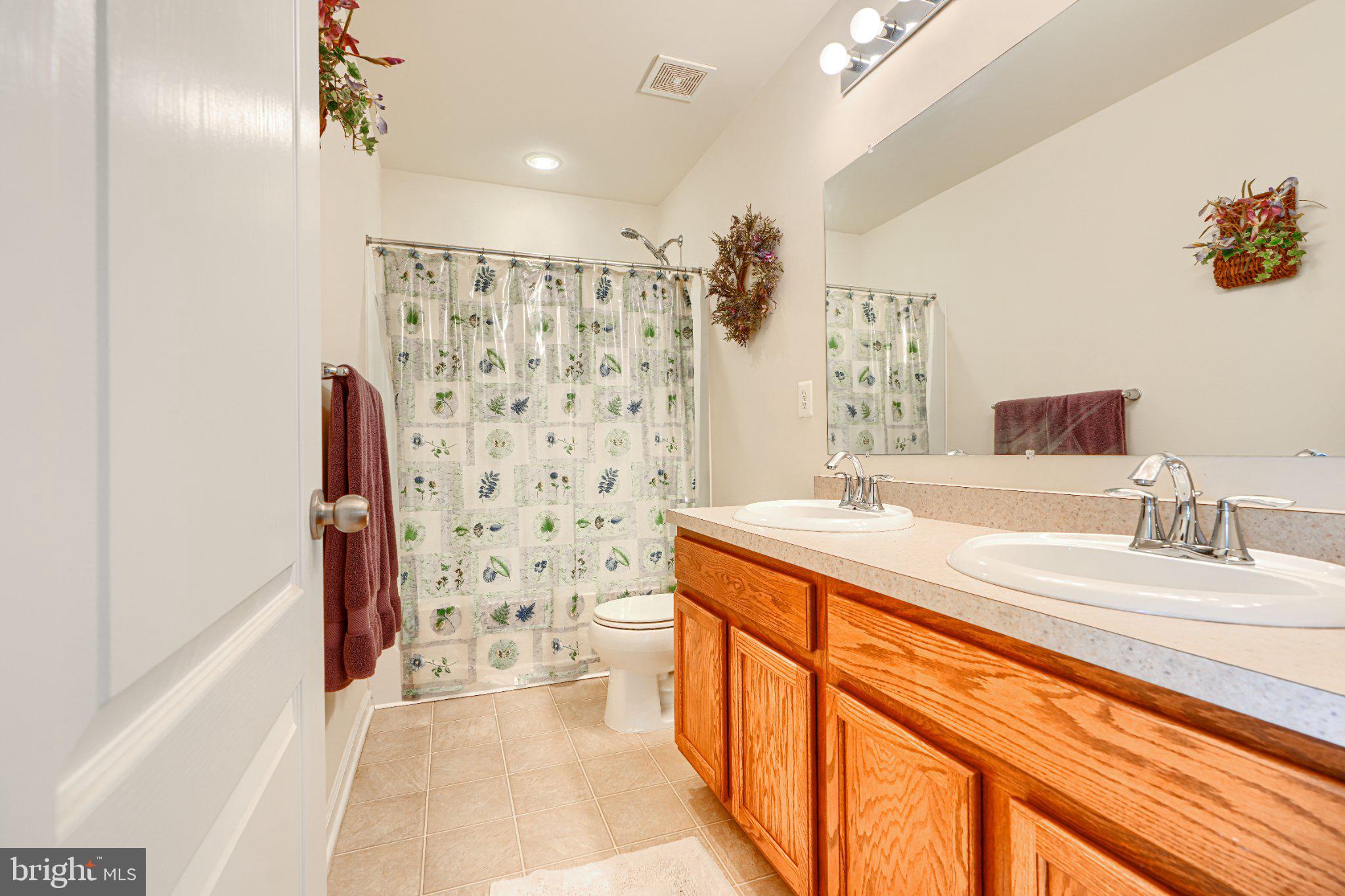 TANYARD SPRINGS - Residential