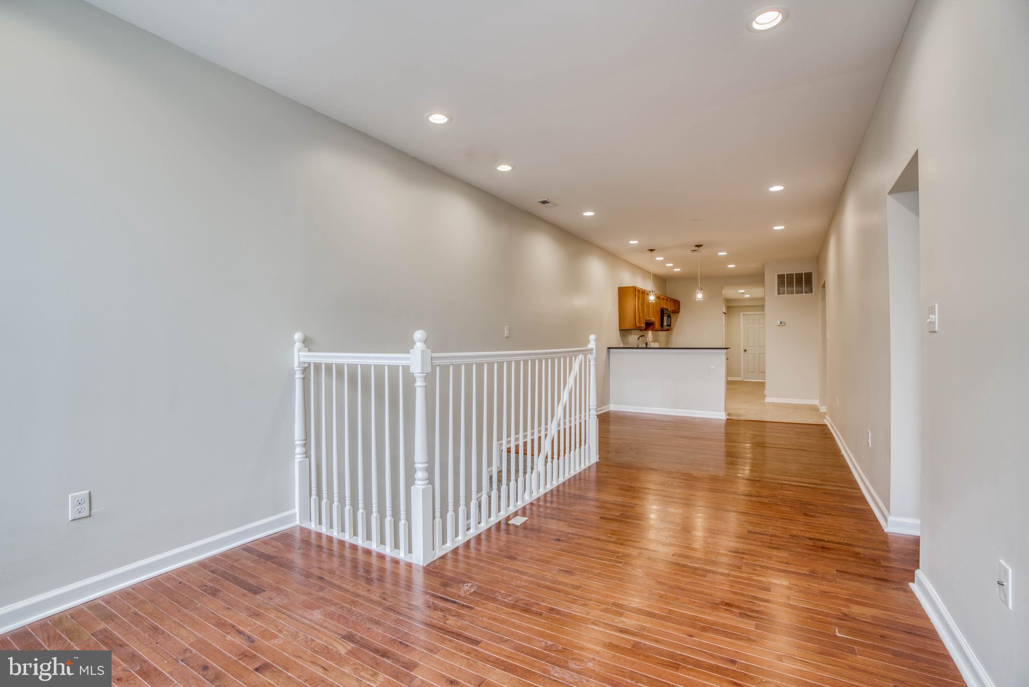 Fantastic two bedroom/ two bath completely renovated. Hardwood floors throughout. All new appliances. Ceramic Baths. Washer & Dryer in Unit. Great Location!