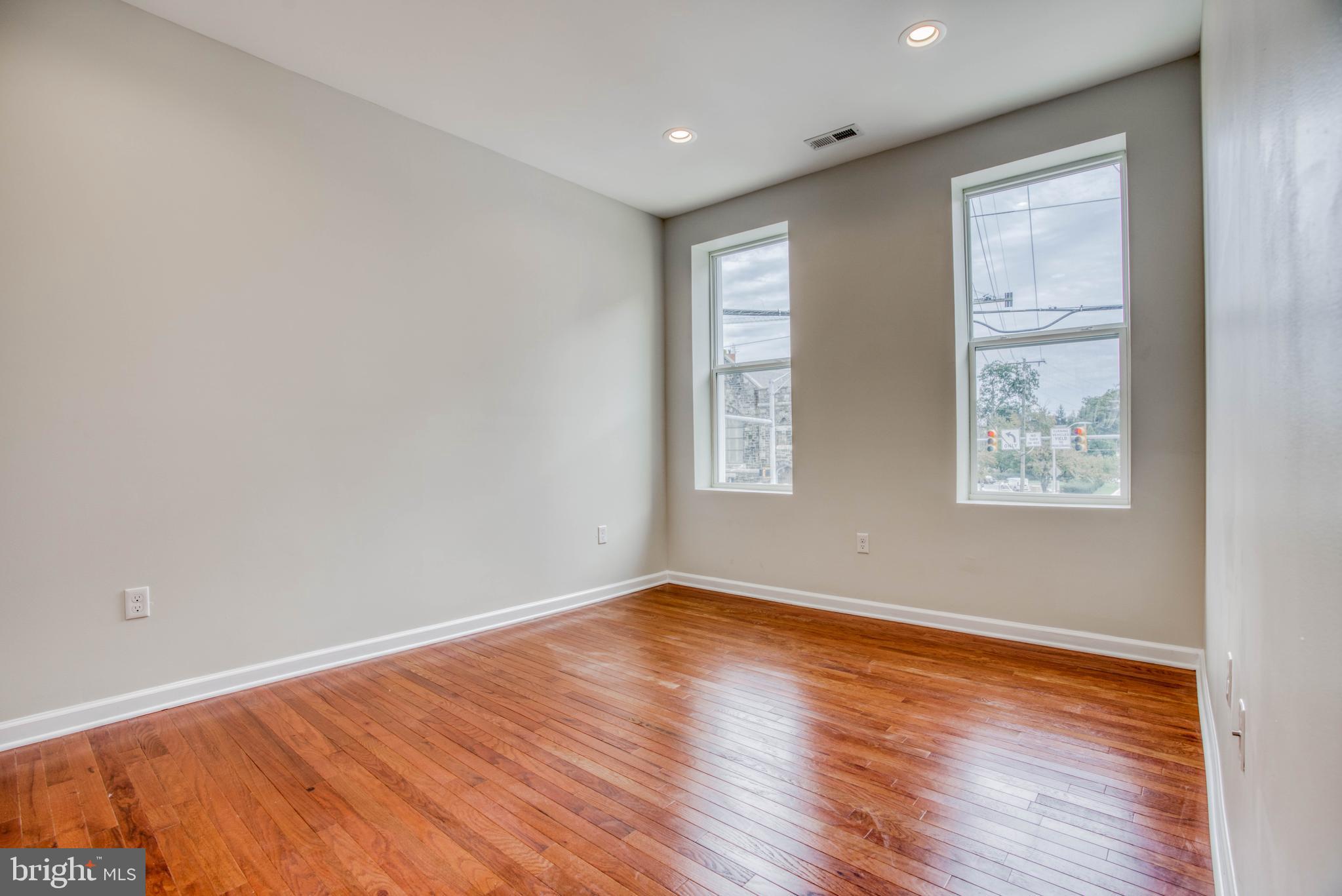 HAMPDEN HISTORIC DISTRICT - Residential Lease
