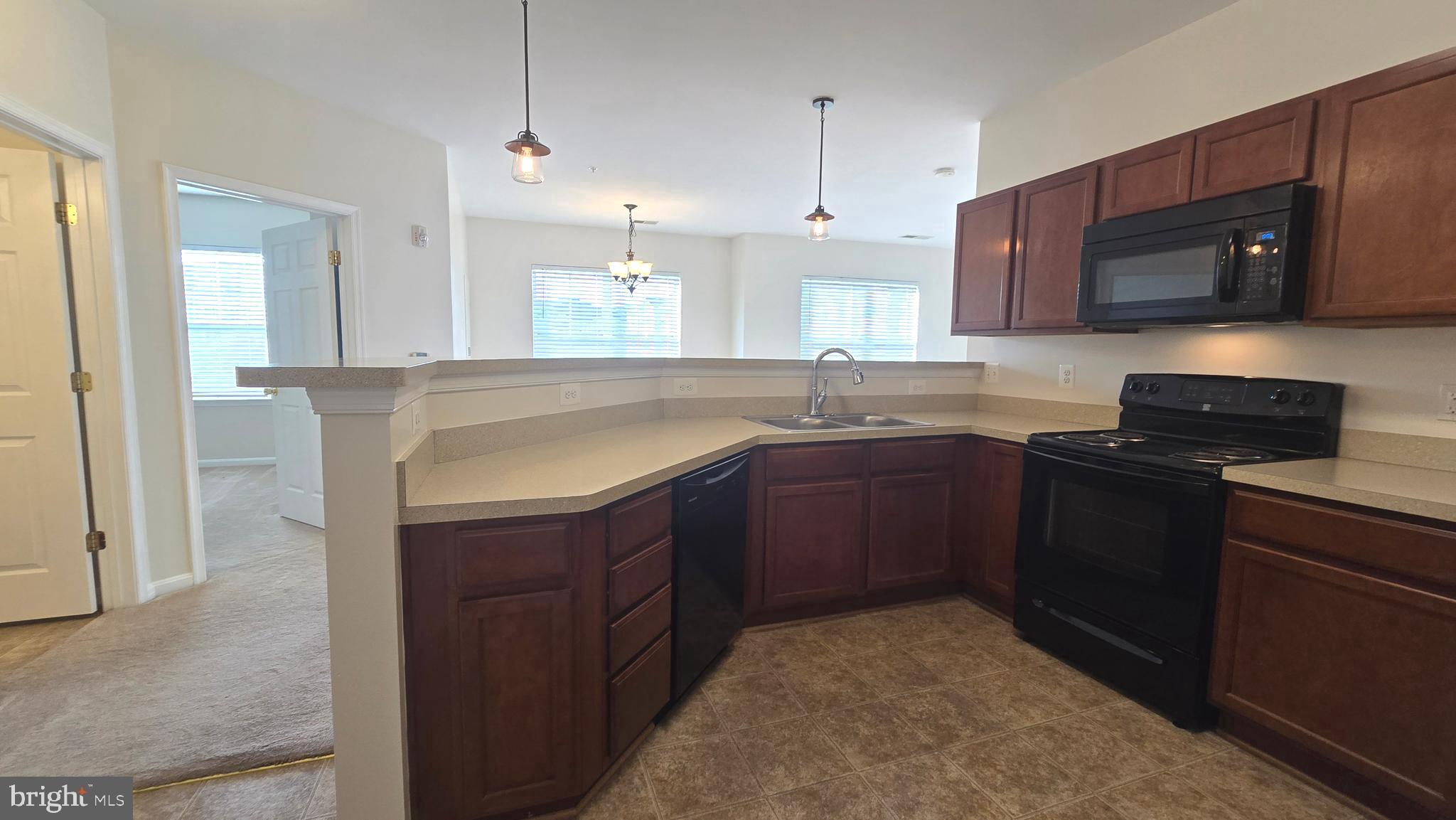RESIDENCES AT WILDEWOOD - Residential