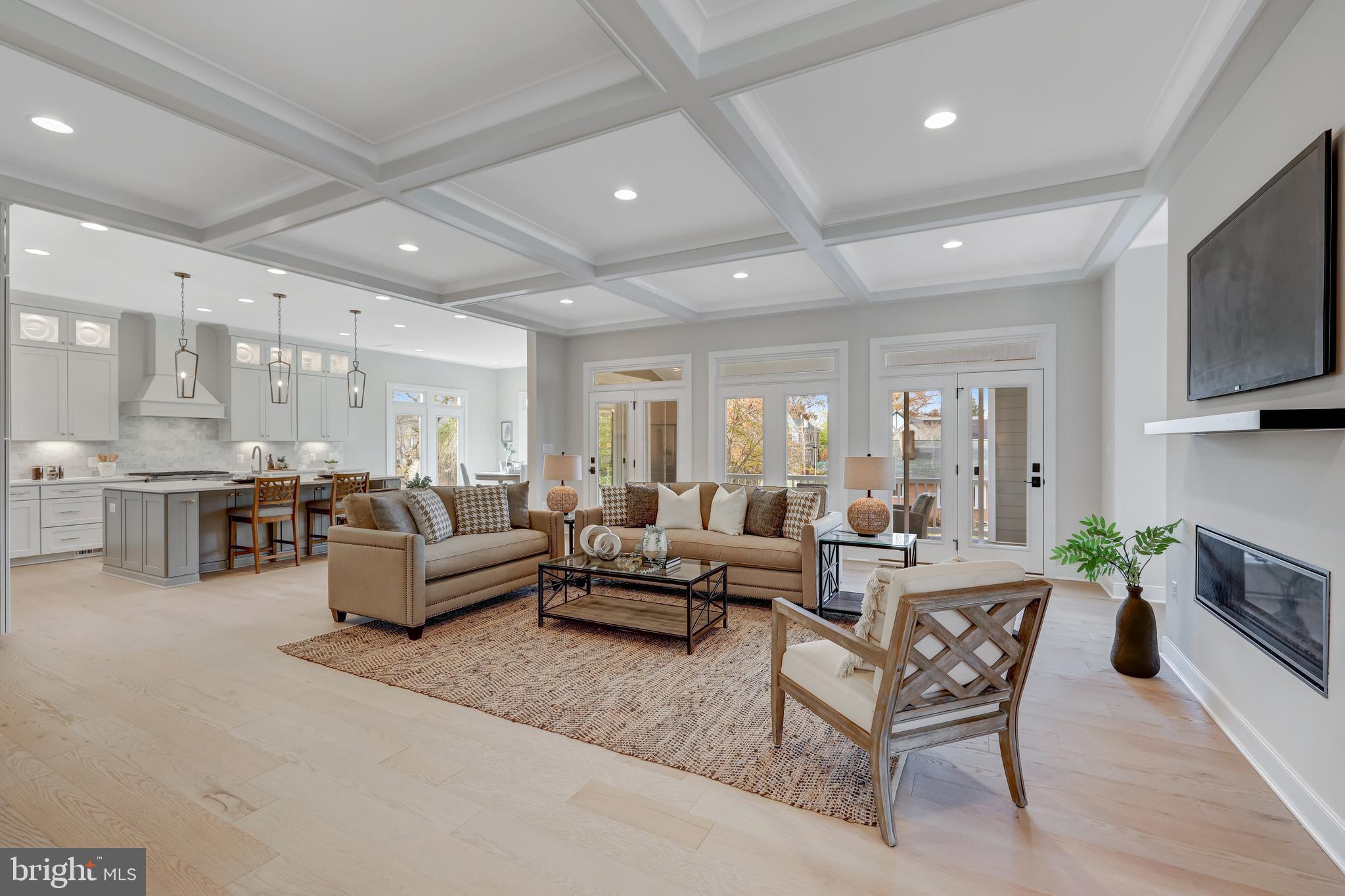 WEST MC LEAN - Residential