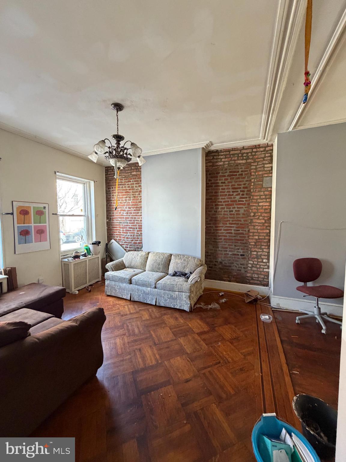 GRADUATE HOSPITAL - Residential Income