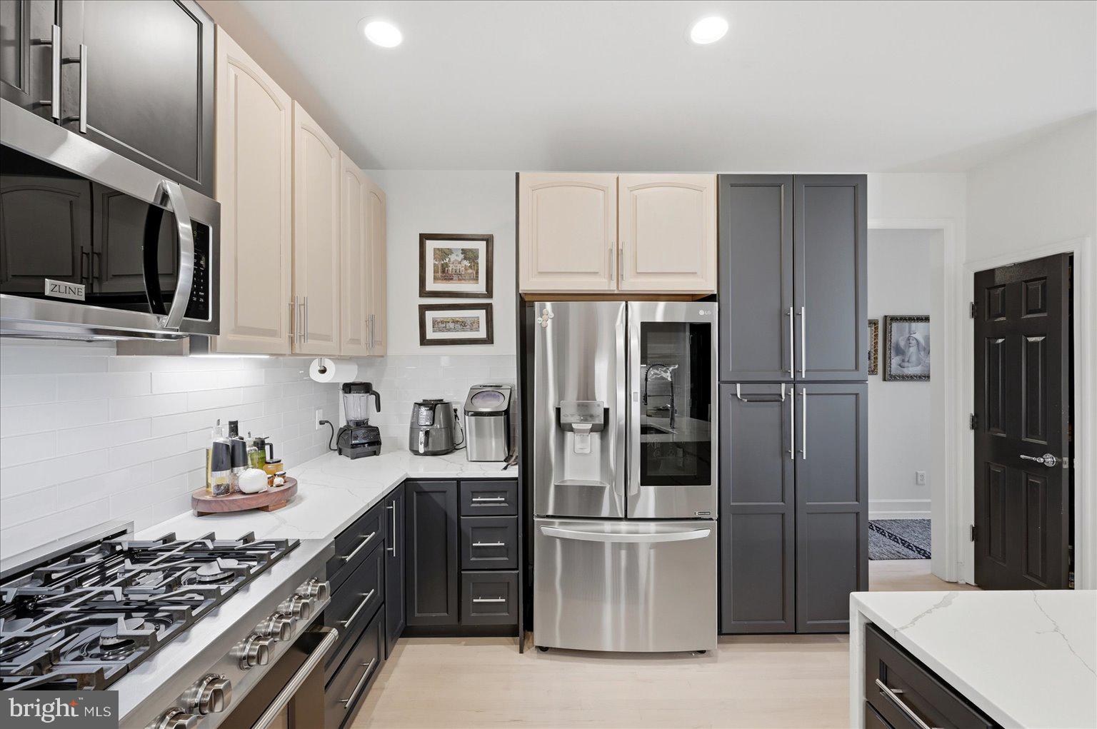 RED CEDAR MIDDLE VILLAGE - Residential