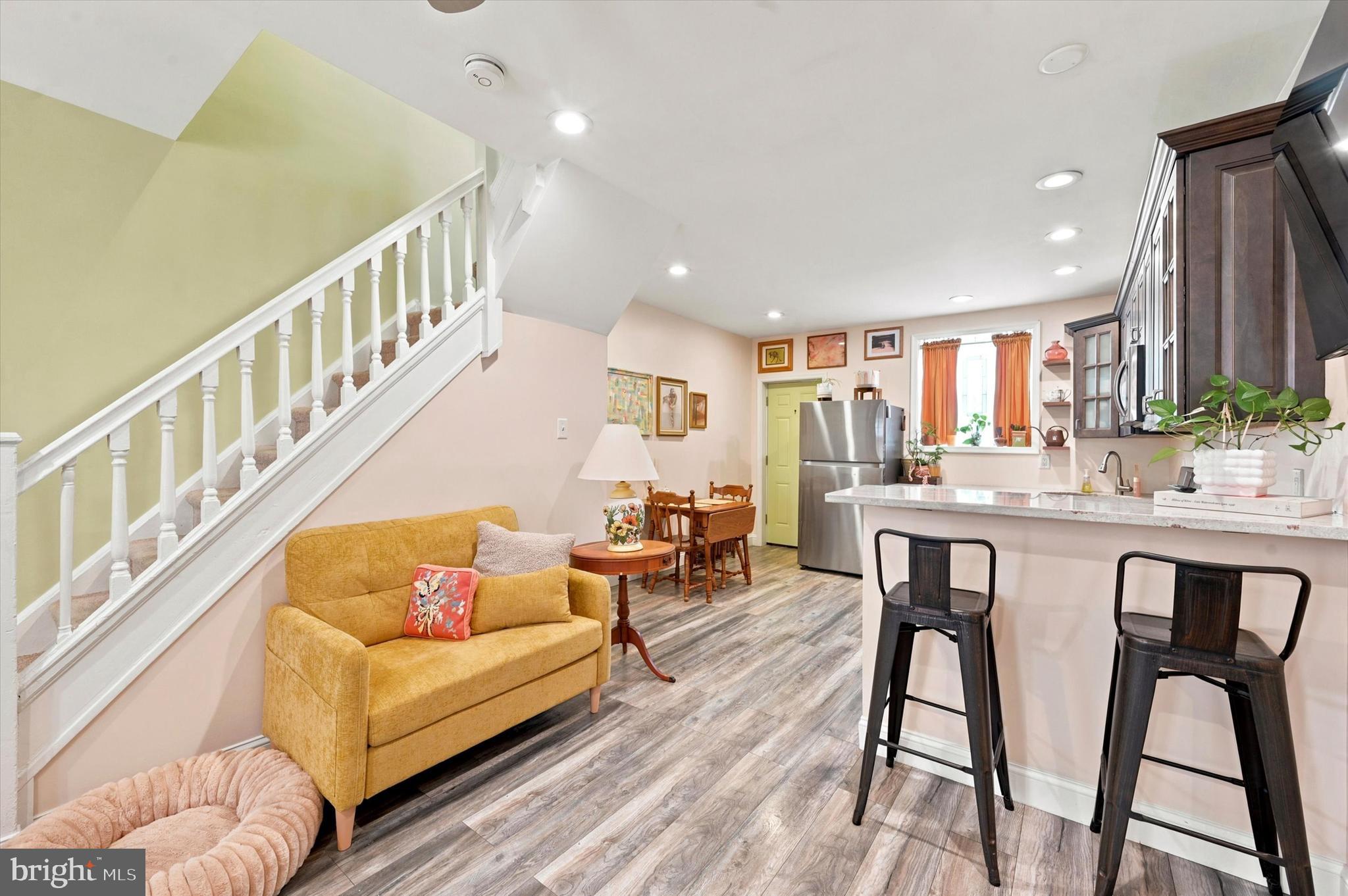 BRIDESBURG - Residential