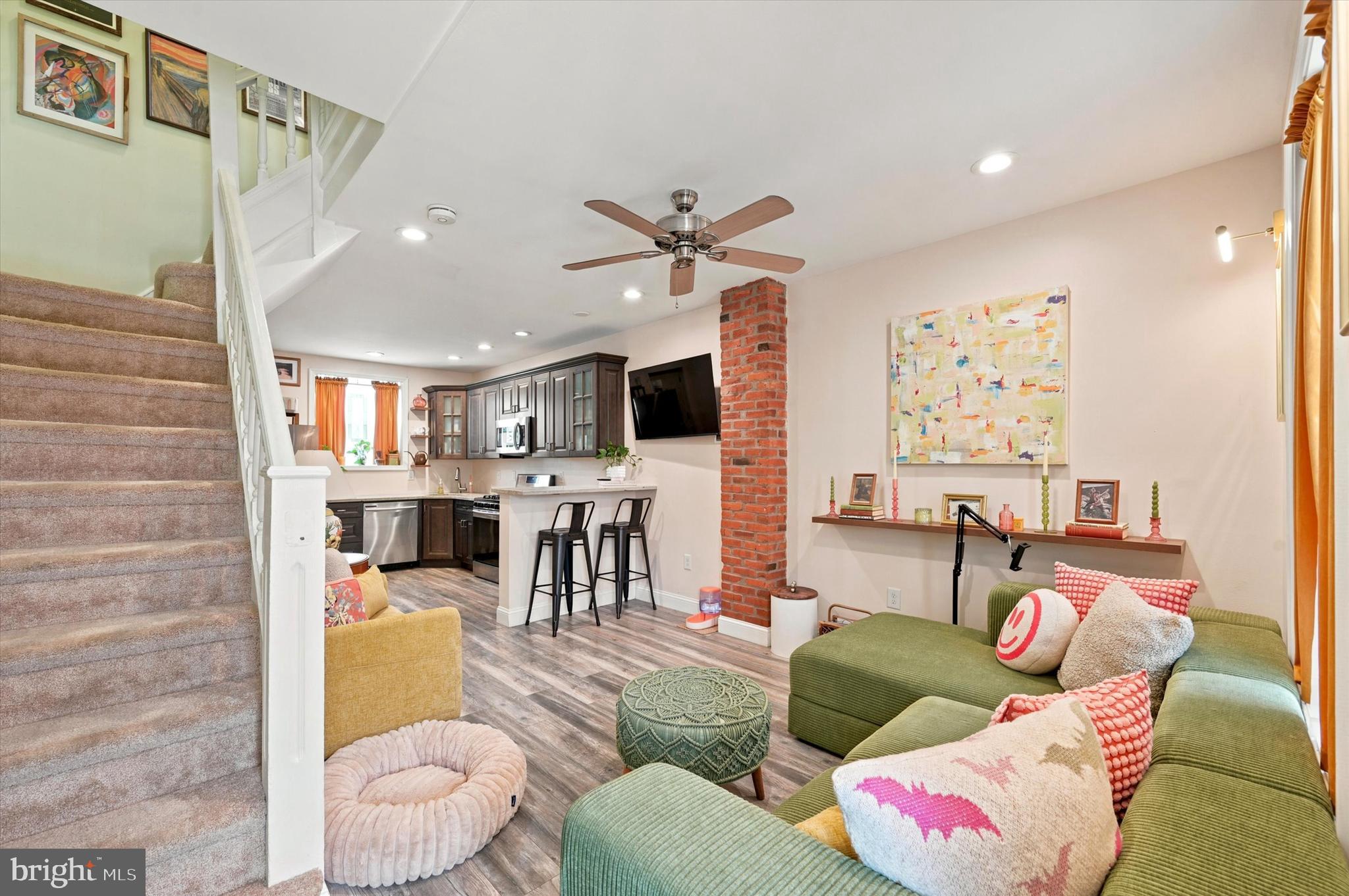 BRIDESBURG - Residential