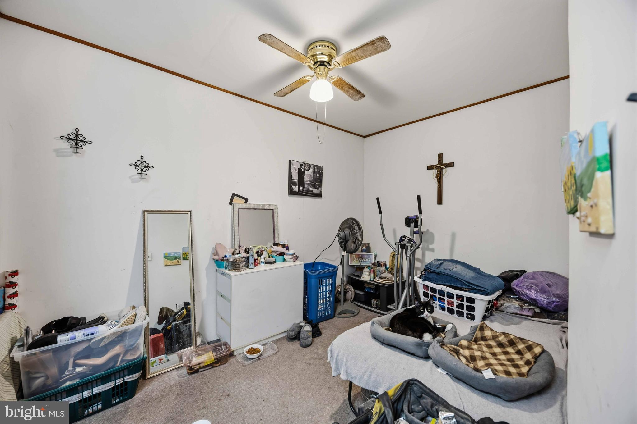 GIRARD ESTATES - Residential