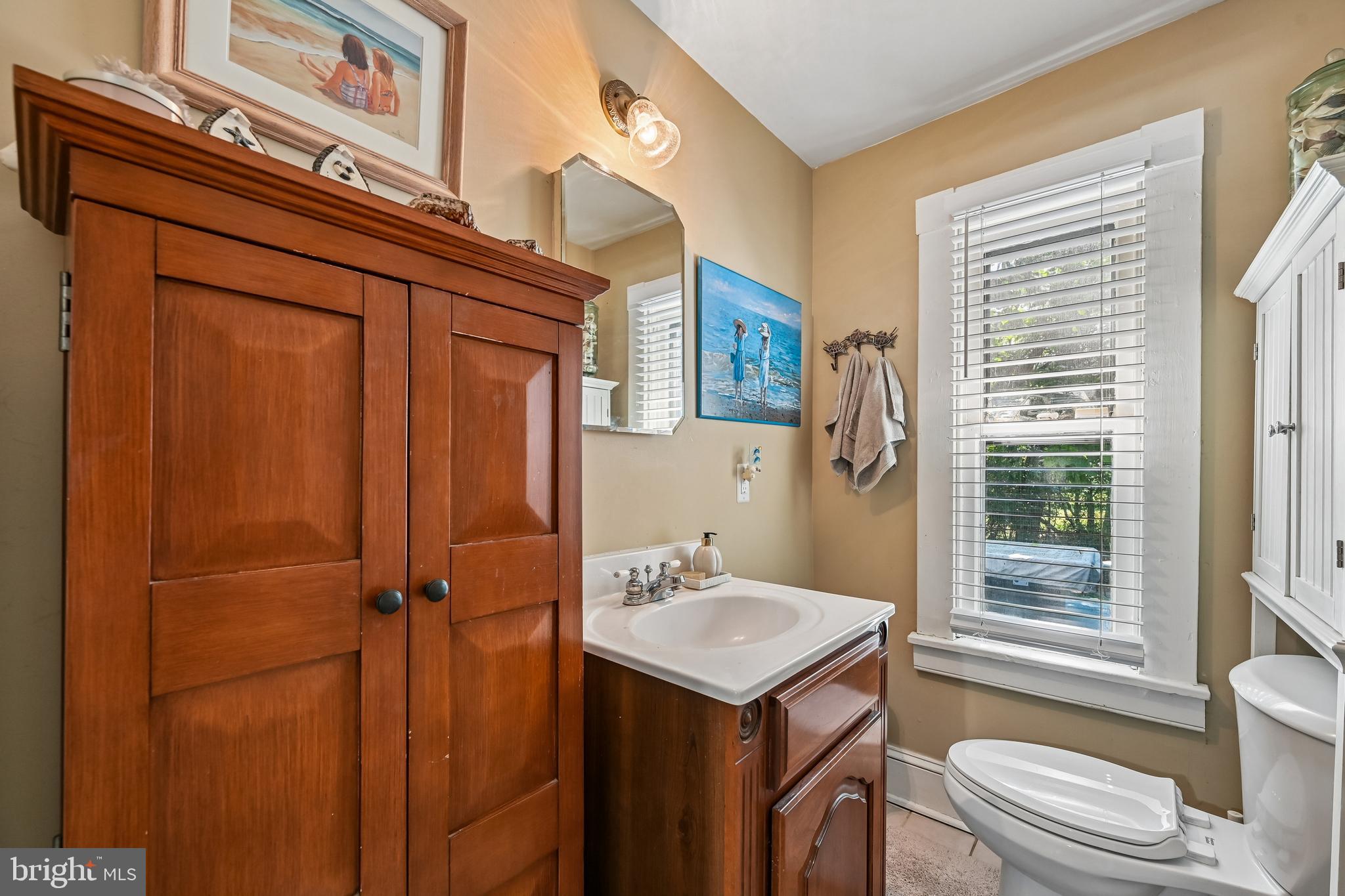 CLARKSBURG OUTSIDE - Residential