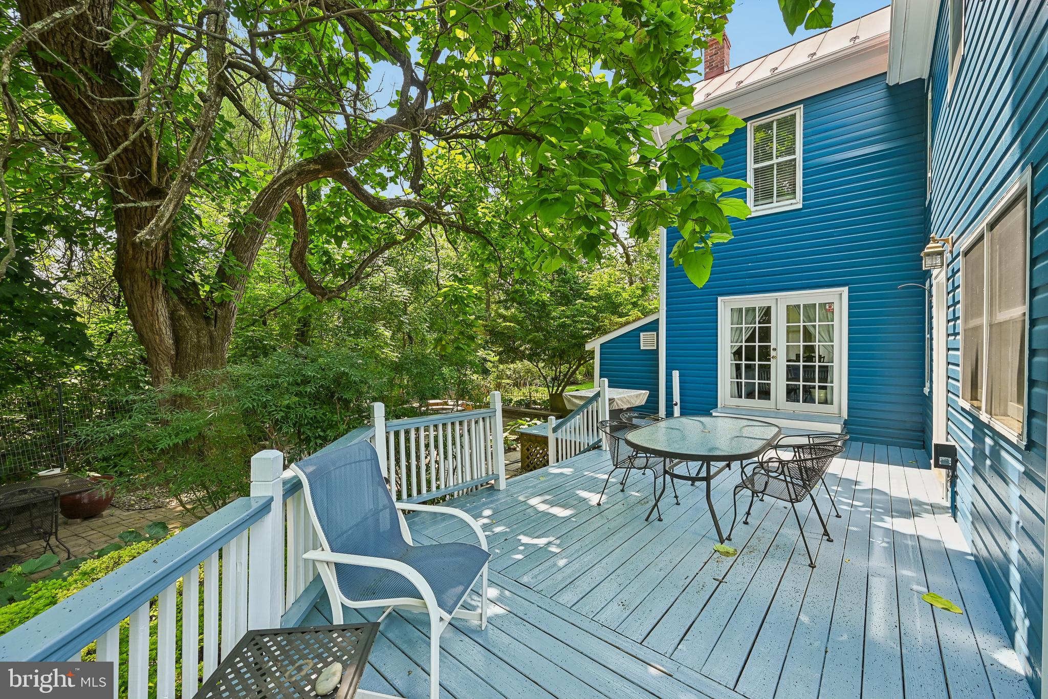 CLARKSBURG OUTSIDE - Residential