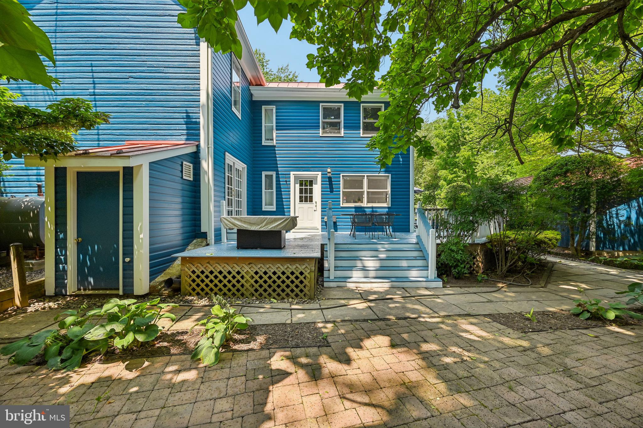 CLARKSBURG OUTSIDE - Residential