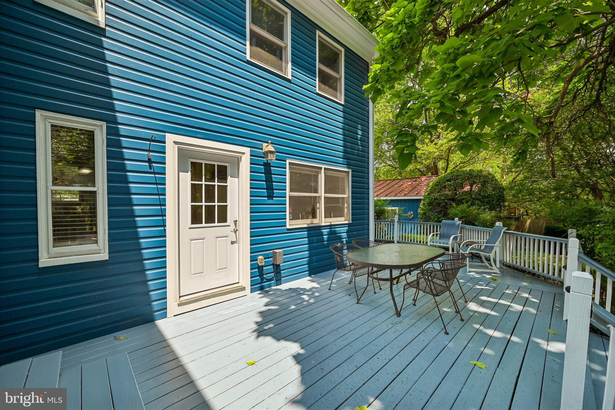 CLARKSBURG OUTSIDE - Residential