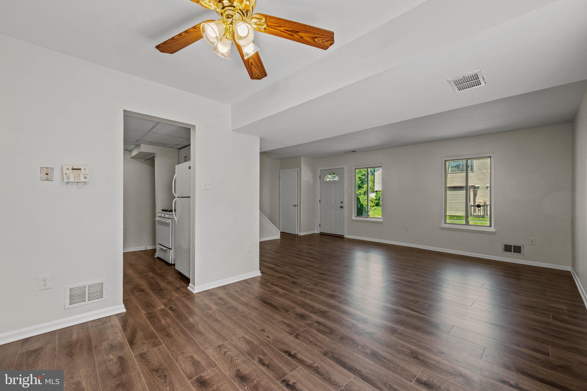 ROSEDALE/CAMELOT - Residential