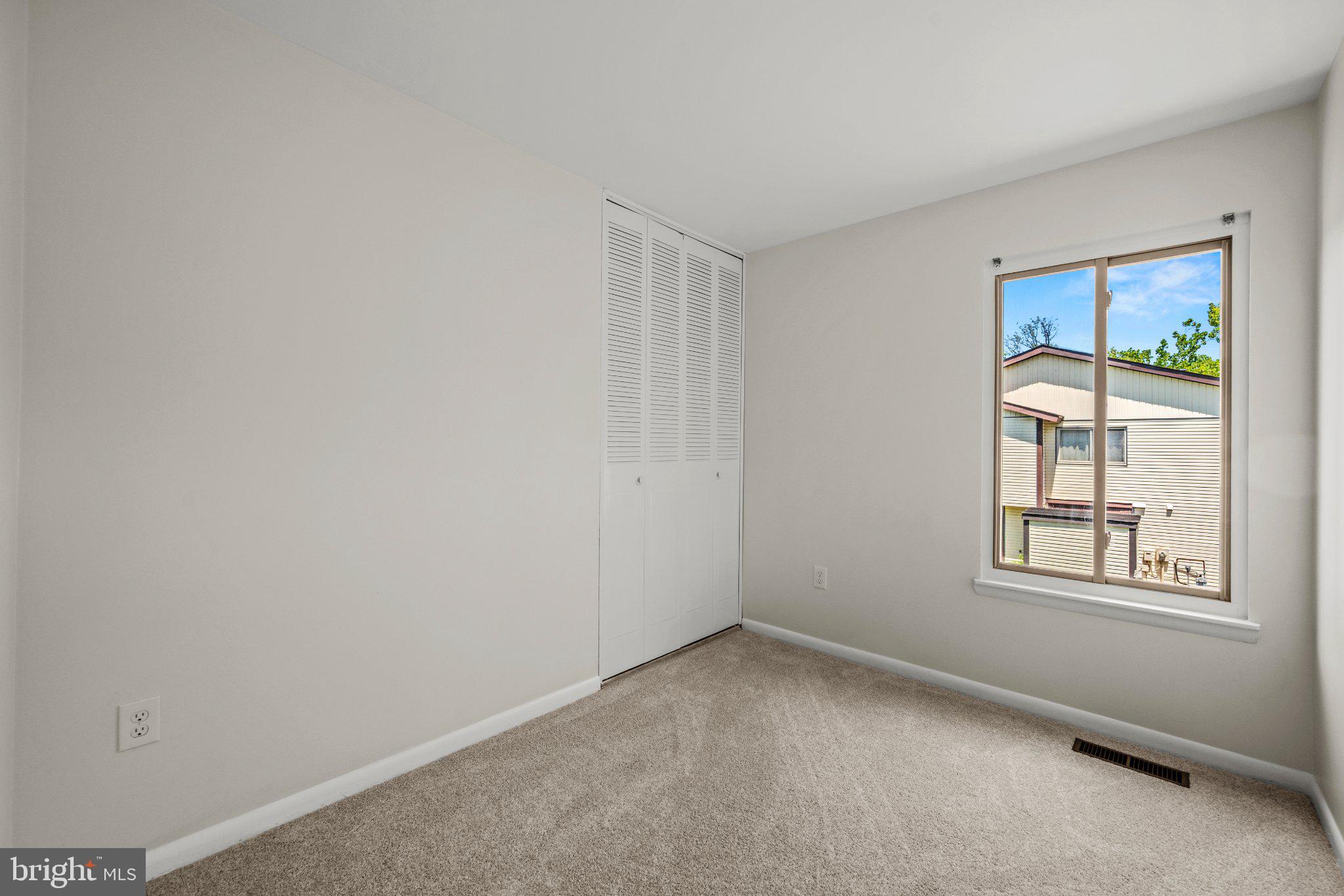 ROSEDALE/CAMELOT - Residential