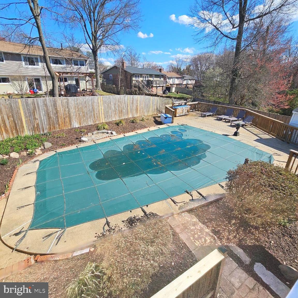 MONTICELLO WOODS - Residential Lease