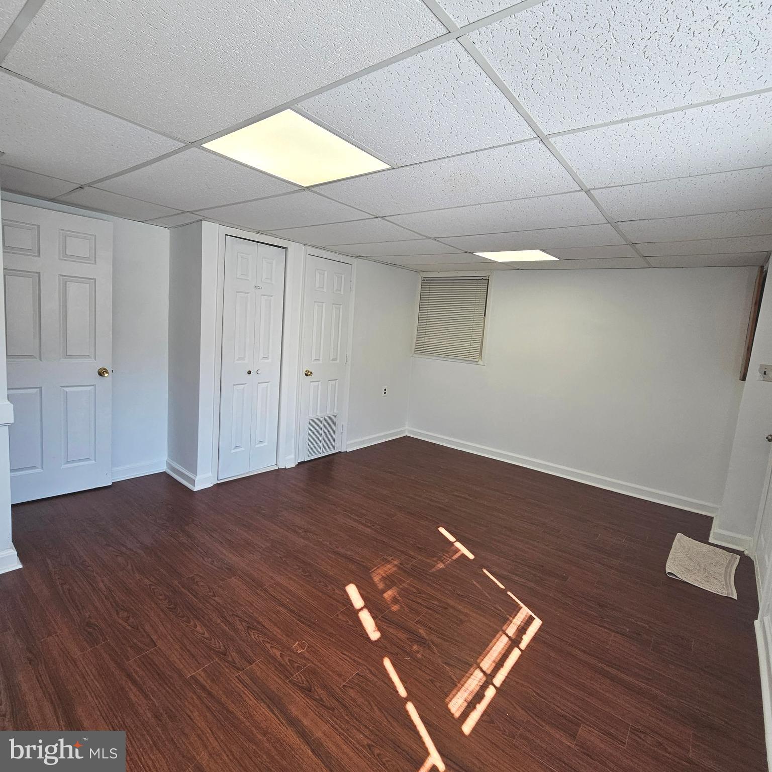 MONTICELLO WOODS - Residential Lease