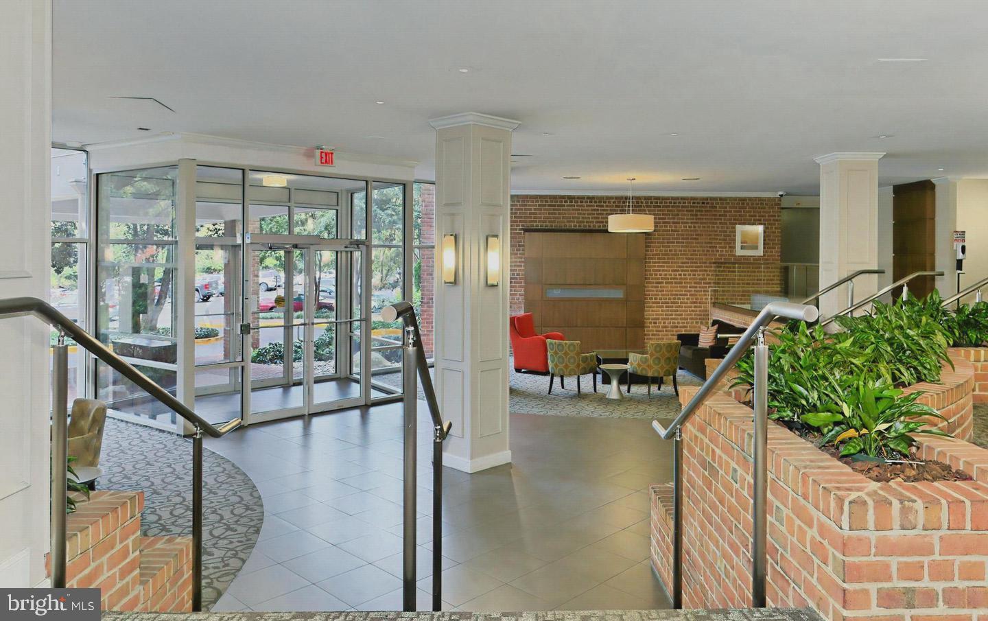 CARDINAL HOUSE - Residential