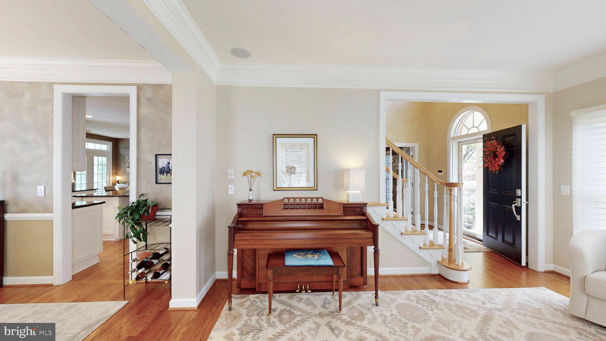 RIVER CREST - Residential