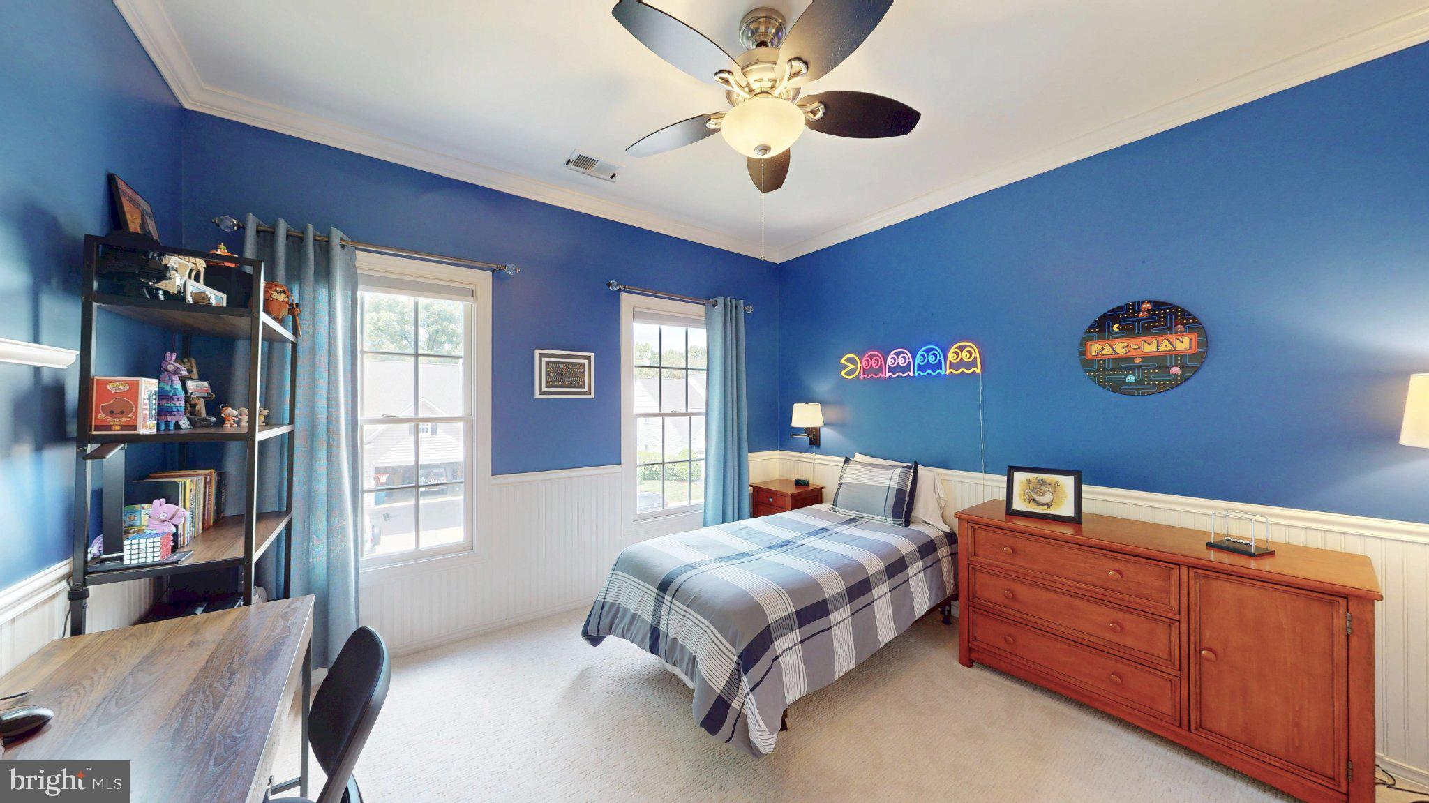 RIVER CREST - Residential