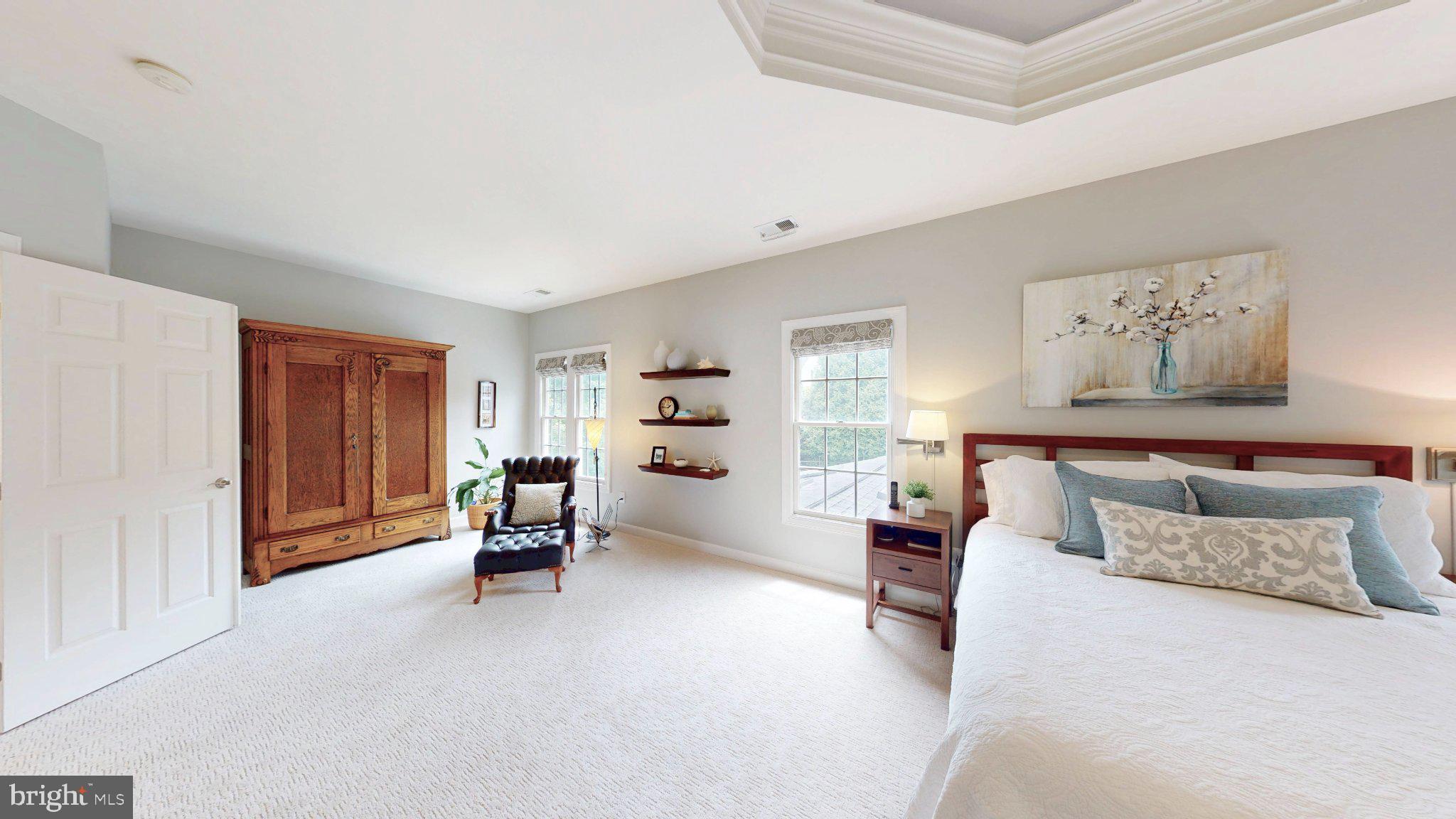 RIVER CREST - Residential