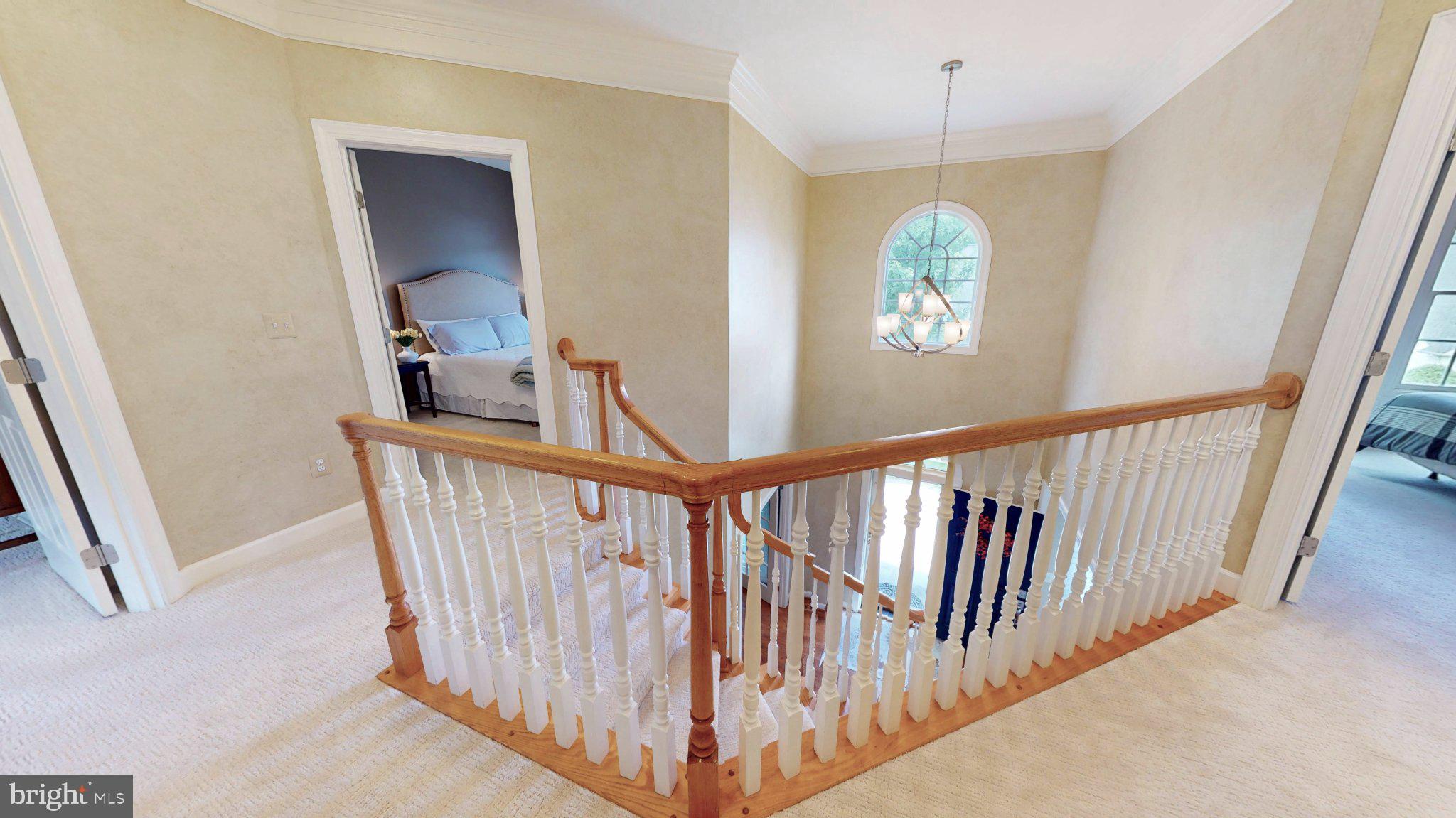 RIVER CREST - Residential